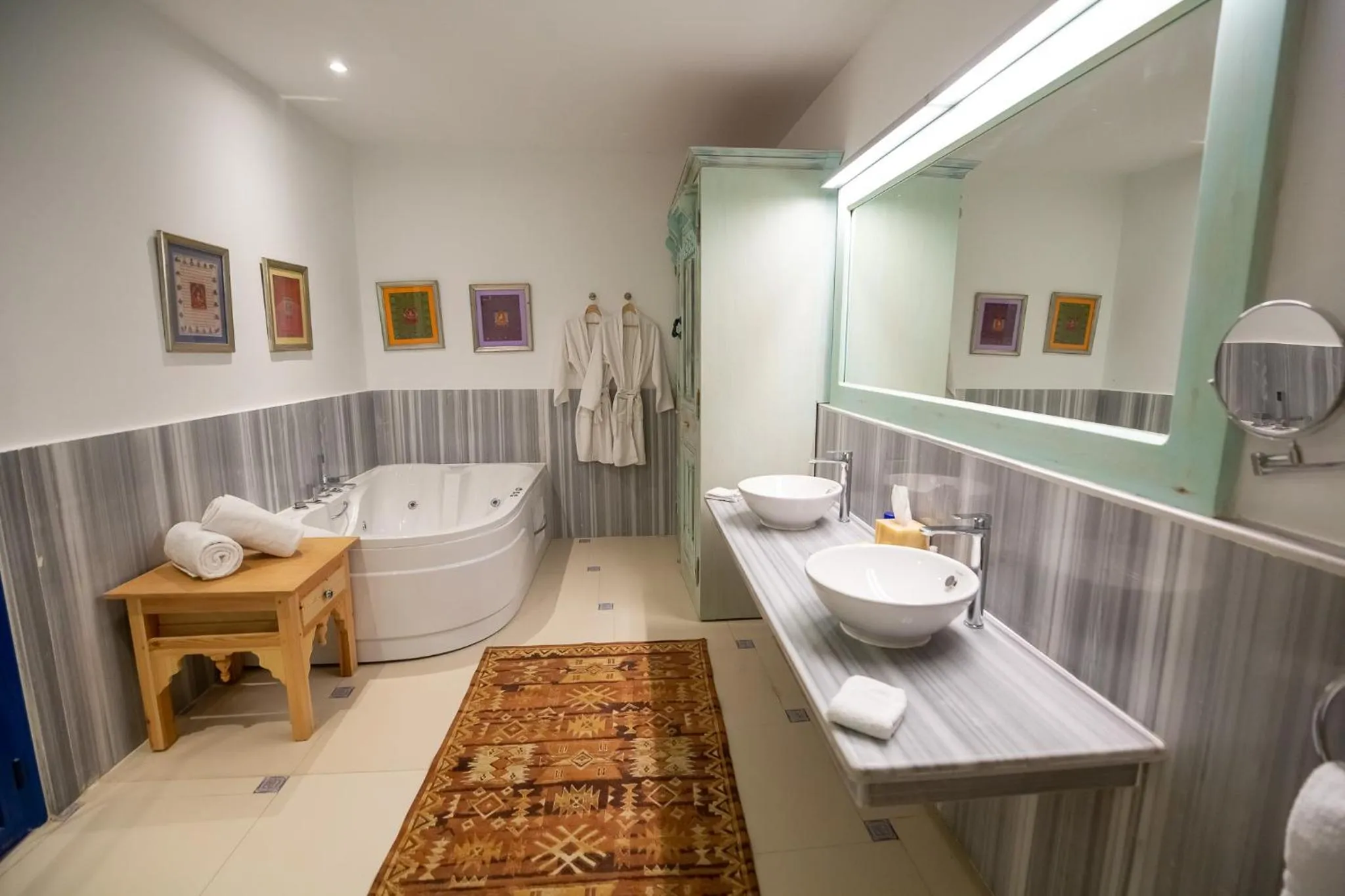 Steam room in Lazib Inn Resort & Spa