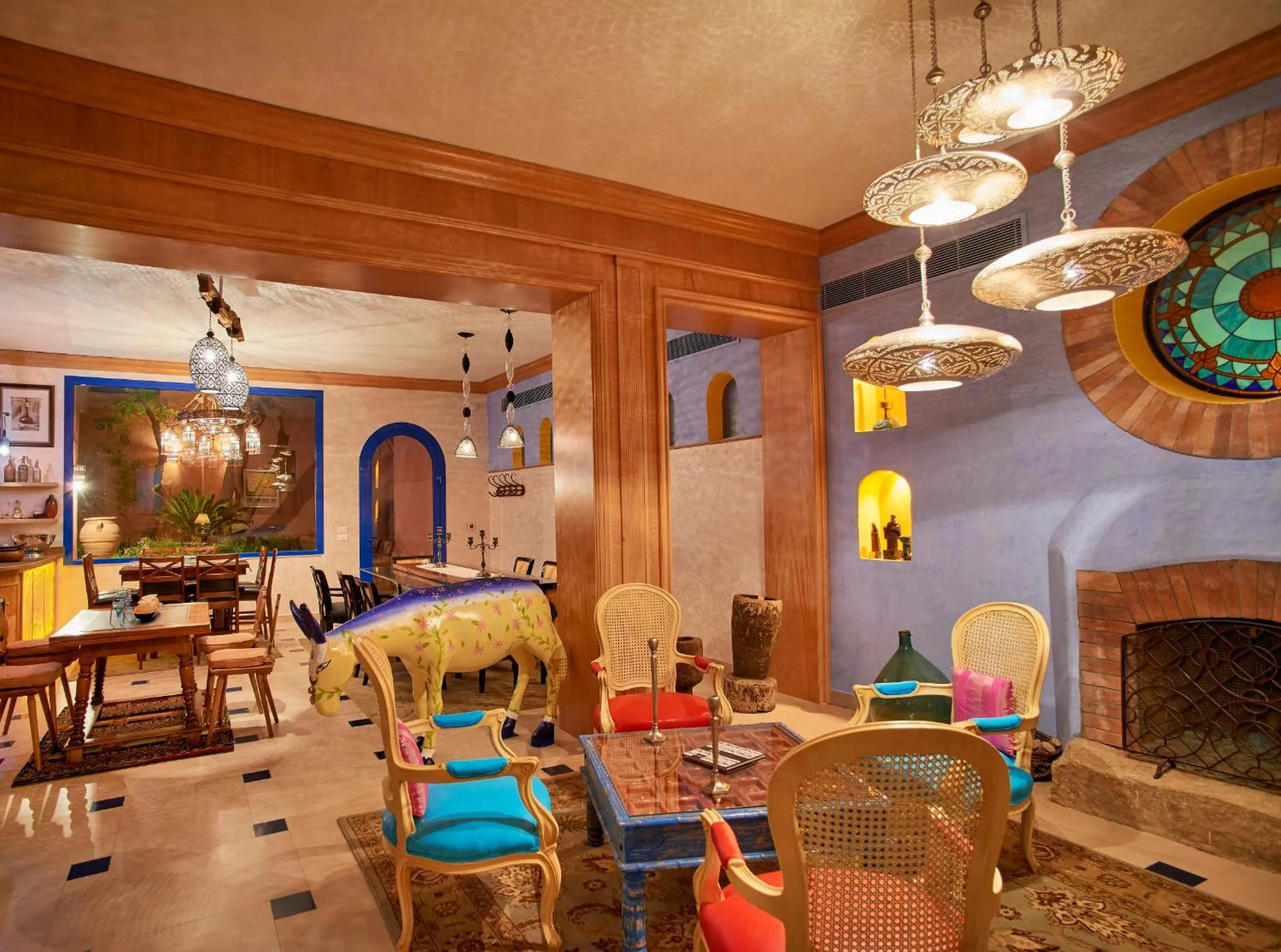 Restaurant/places to eat in Lazib Inn Resort & Spa