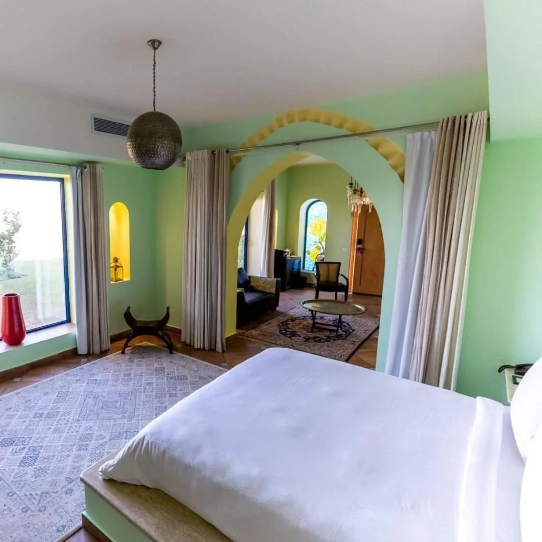 Bed in Lazib Inn Resort & Spa