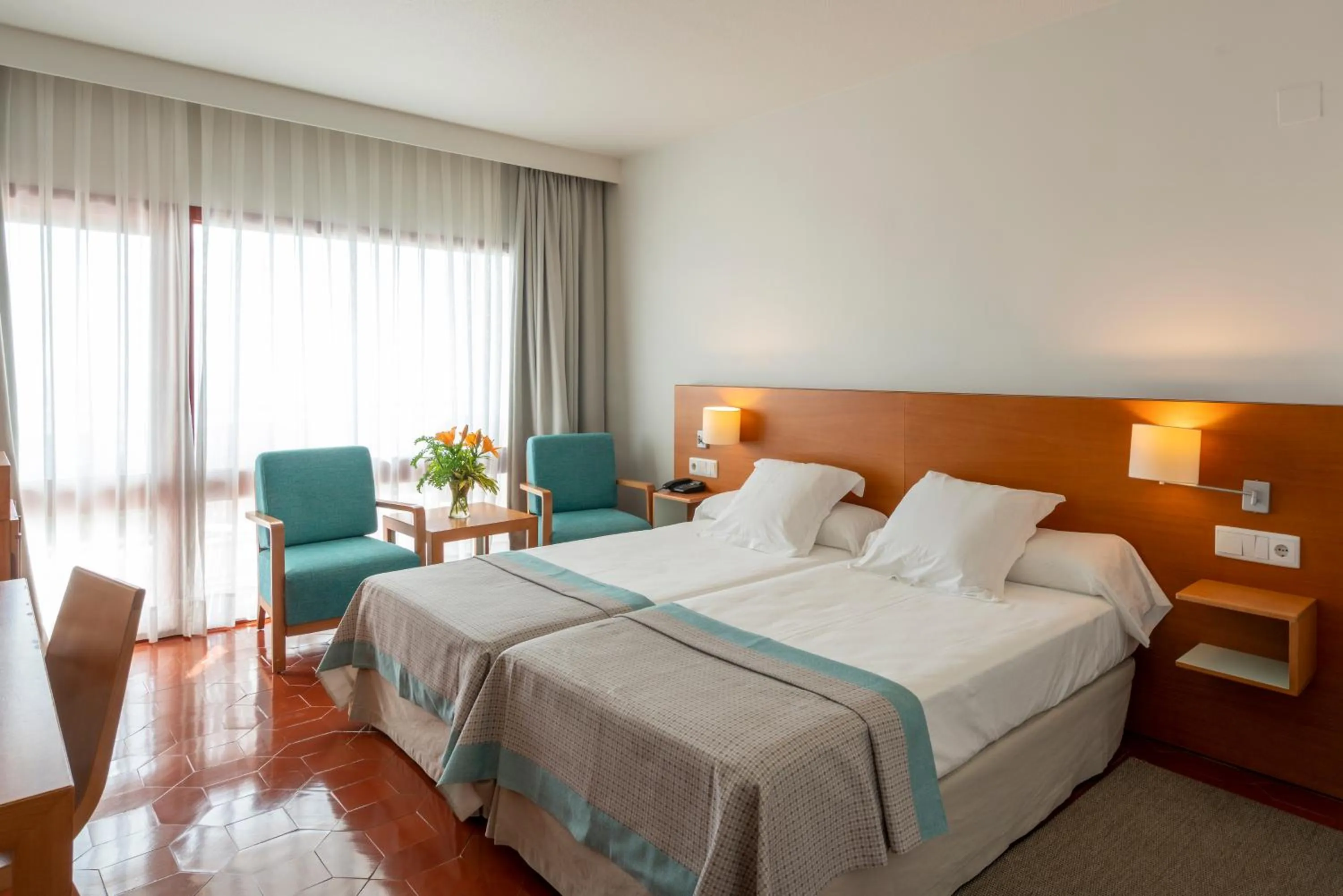 Photo of the whole room in Parador de Nerja