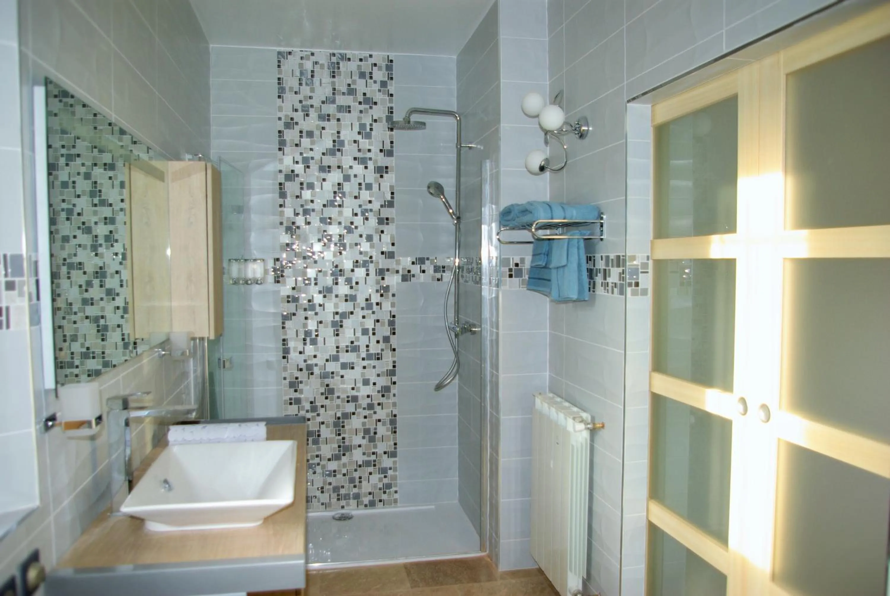 Shower in Domaine Les Cigales