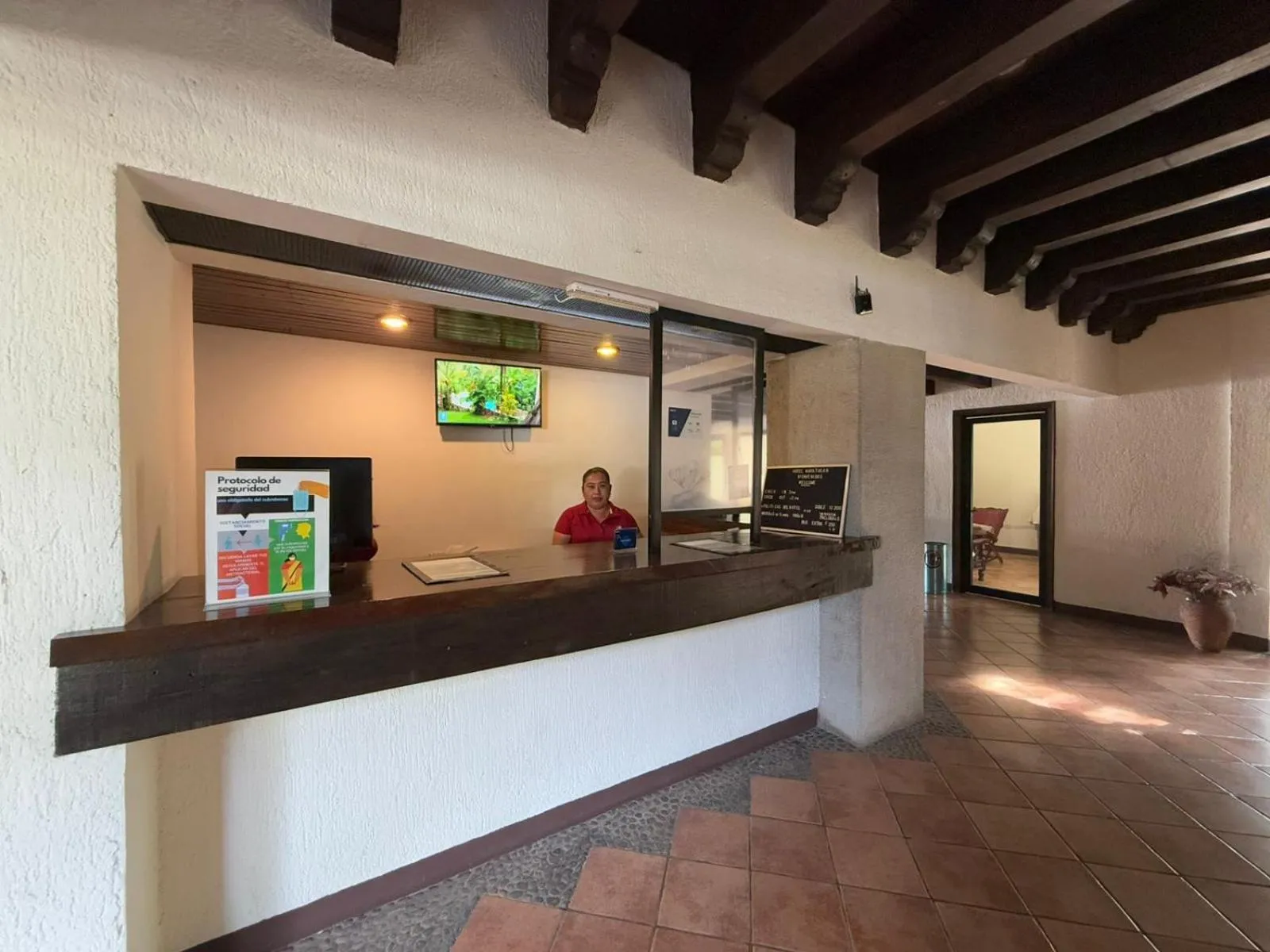Hotel Maya Tucan