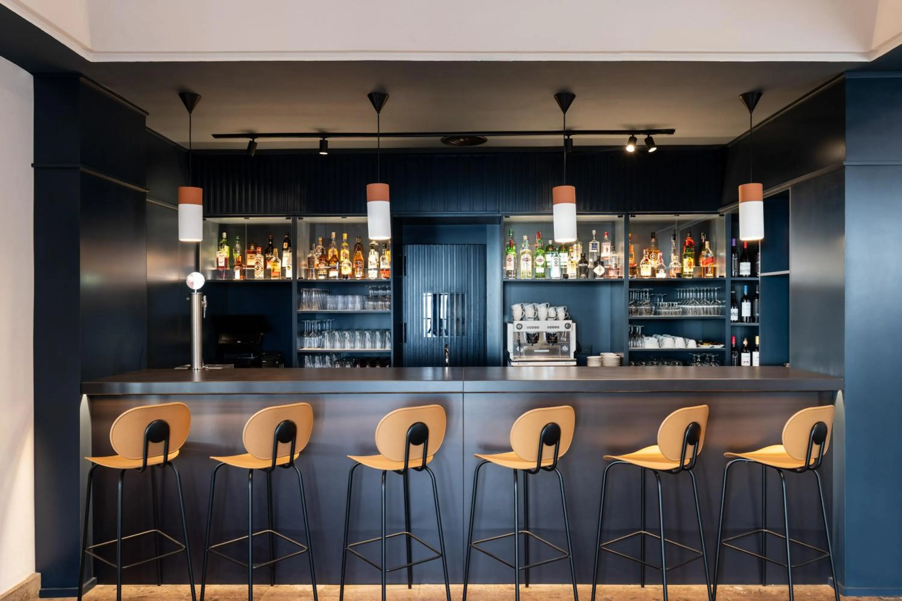 Lounge or bar in Parador de La Palma