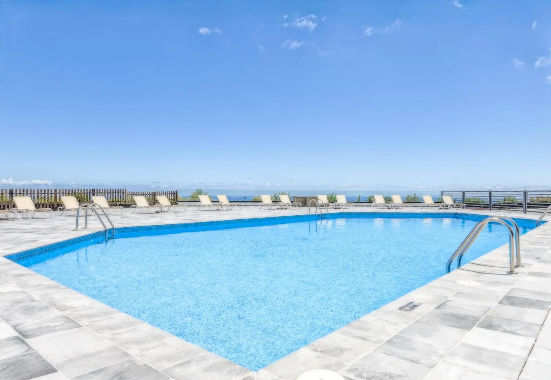 Swimming pool in Parador de La Palma Swimming pool in Parador de La Palma