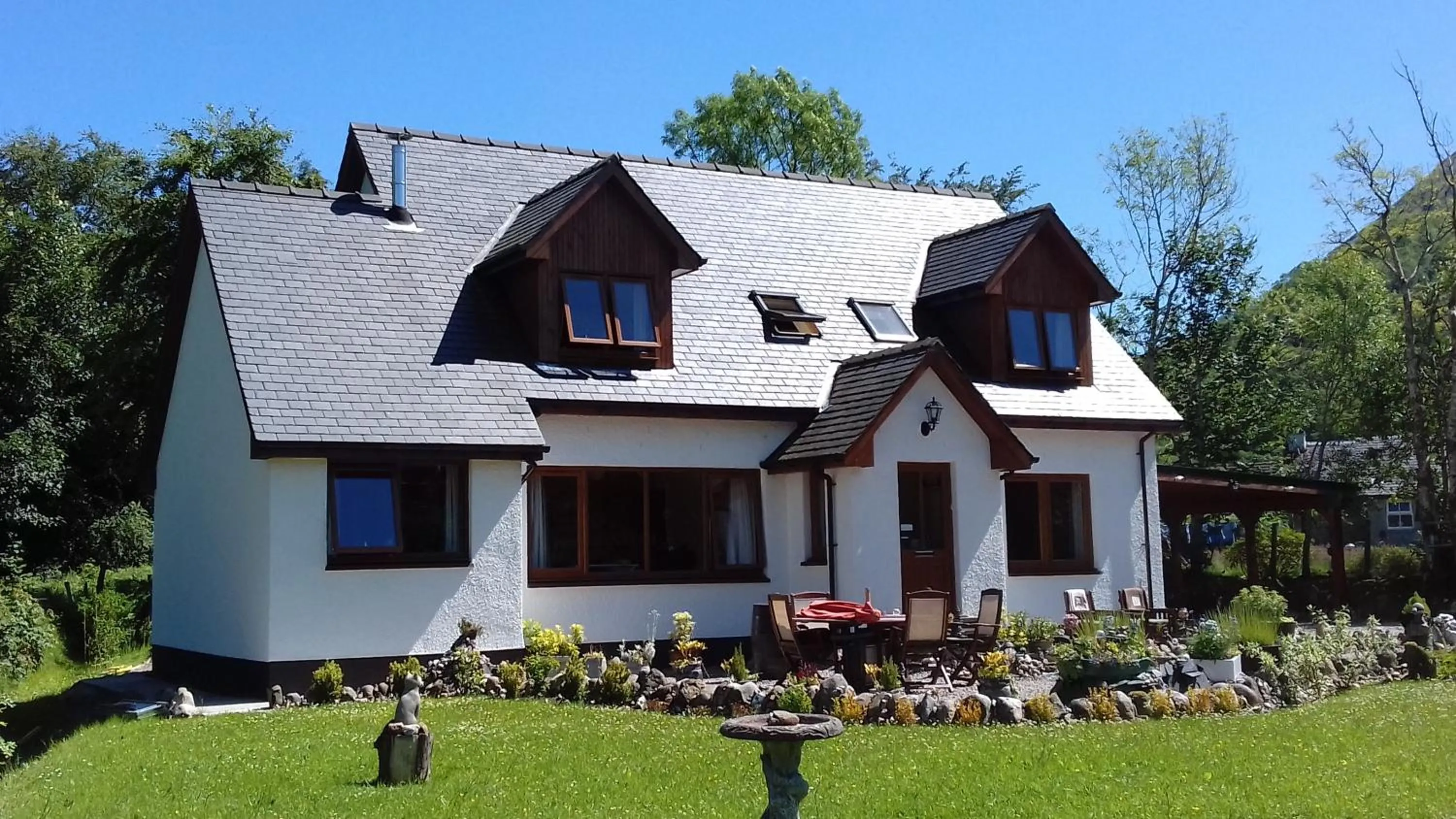 Property building in Beechwood Cottage B&B