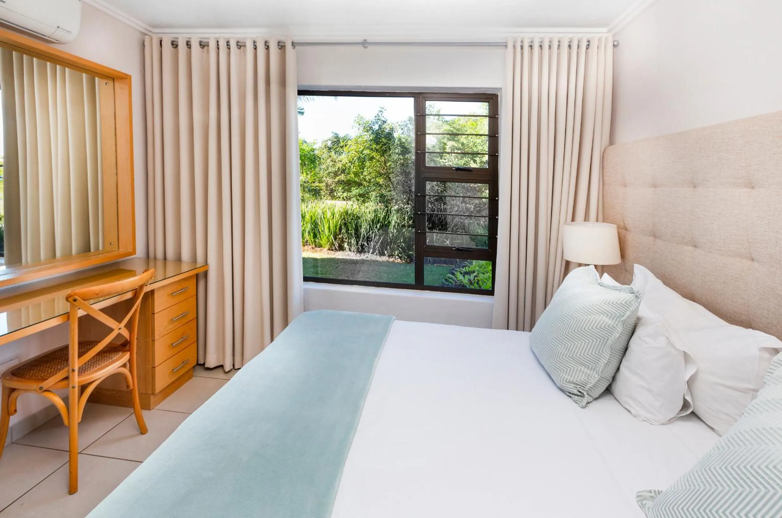 Bed in 14 The Shades - by Stay in Umhlanga