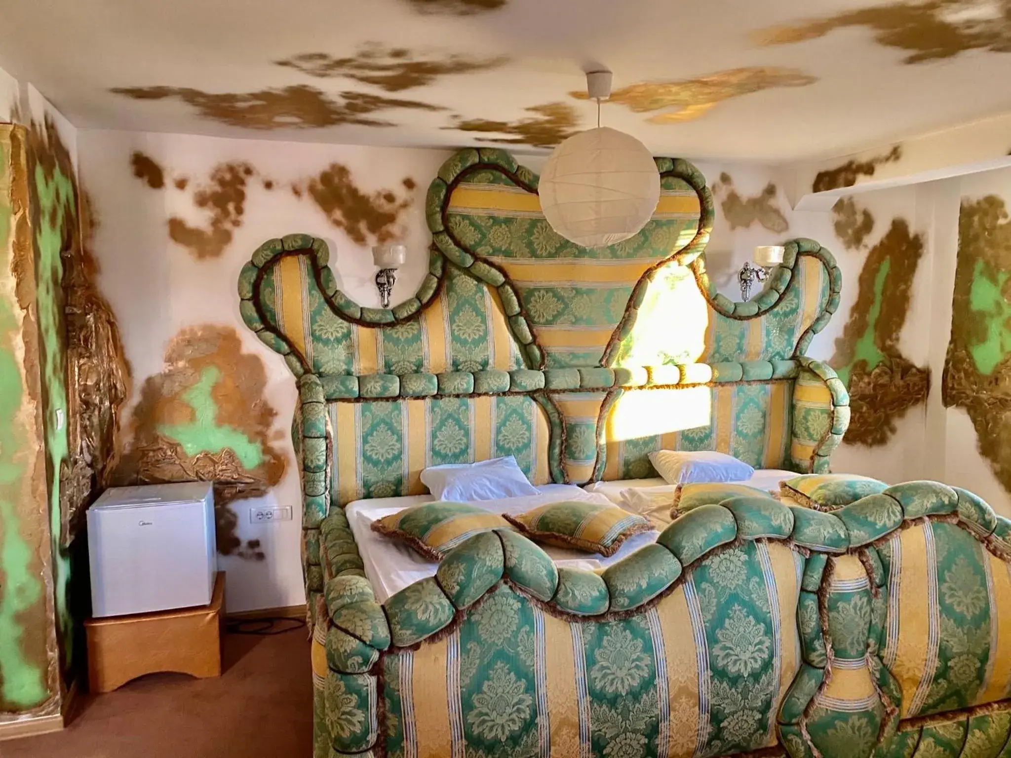 Junior Suite with Private Spa Access - single occupancy in Bali Colosseum Hotel Junior Suite with Private Spa Access - single occupancy in Bali Colosseum Hotel