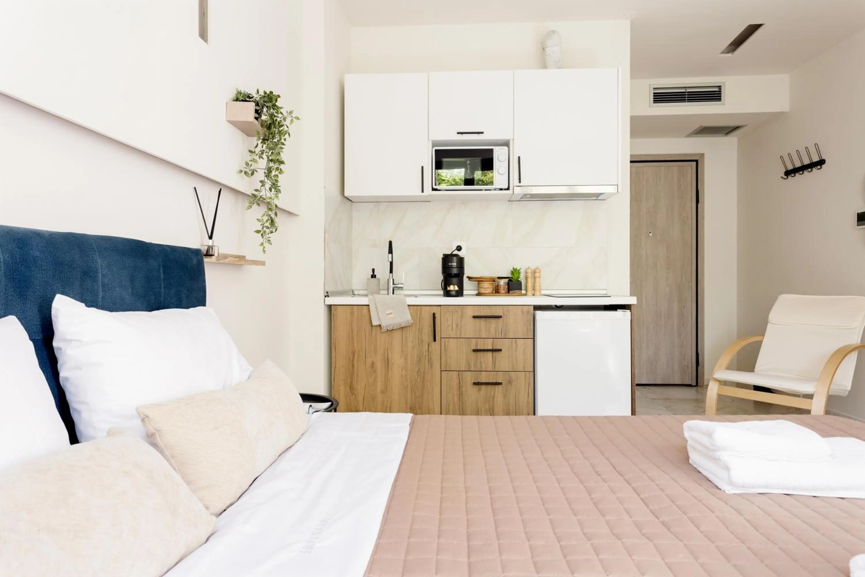 Bed in AEONS - Hotelia Hospitality Group