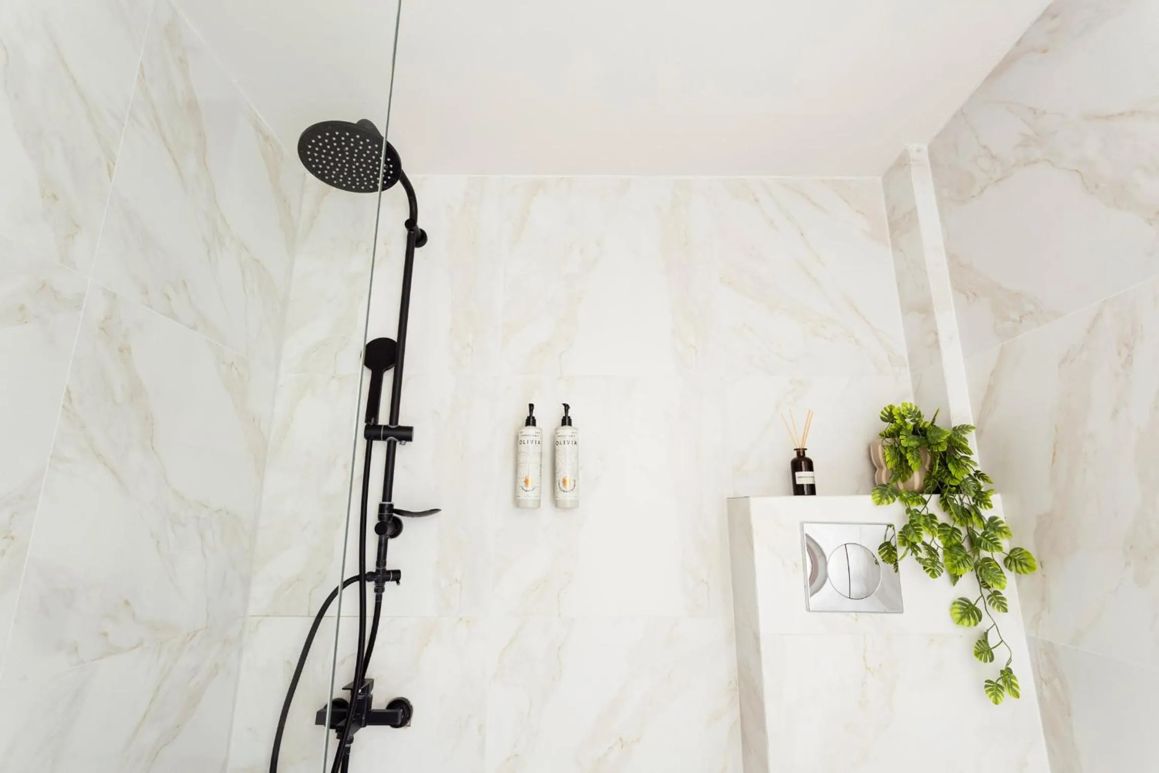 Shower in AEONS - Hotelia Hospitality Group