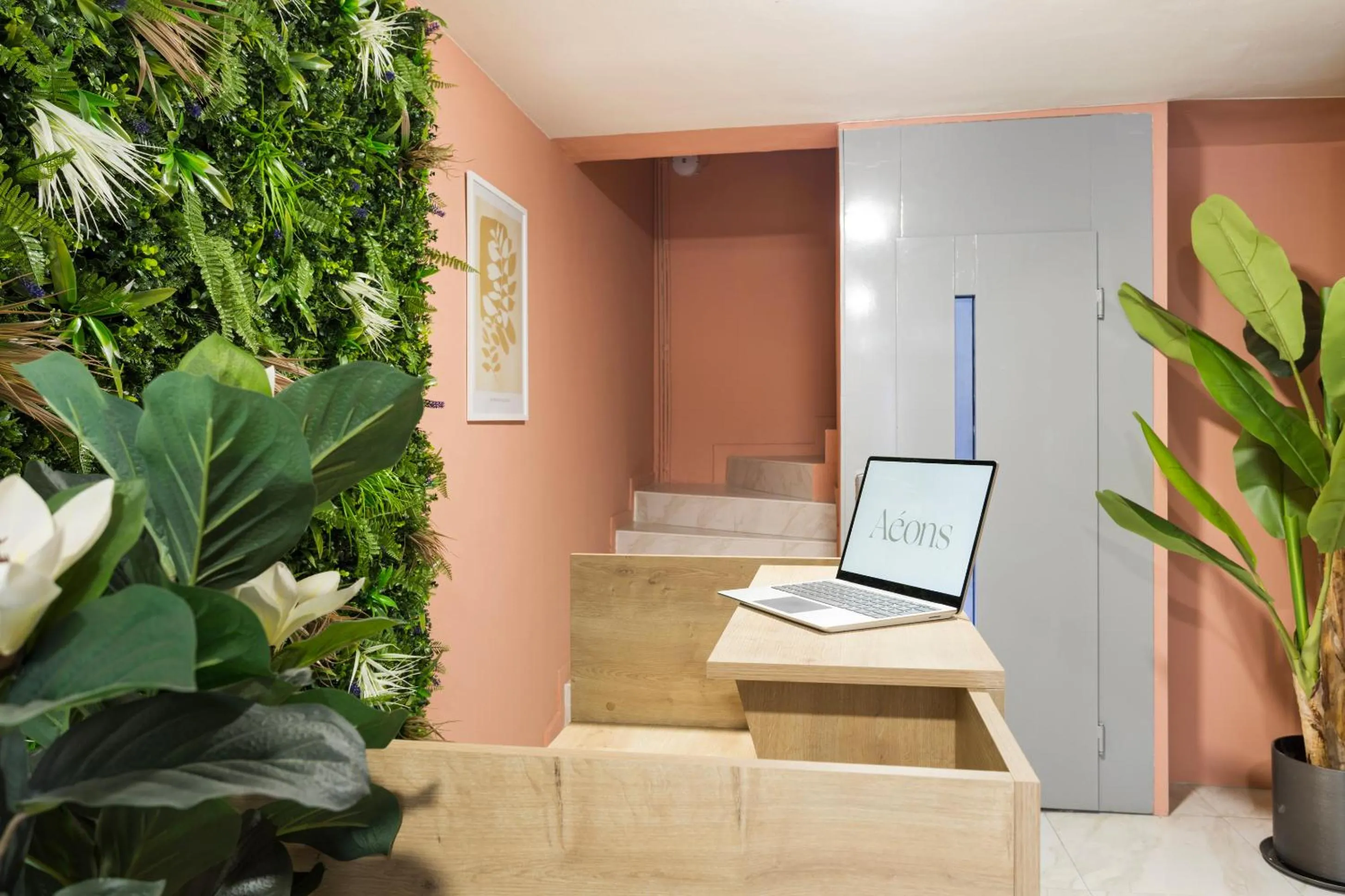 concierge in AEONS - Hotelia Hospitality Group