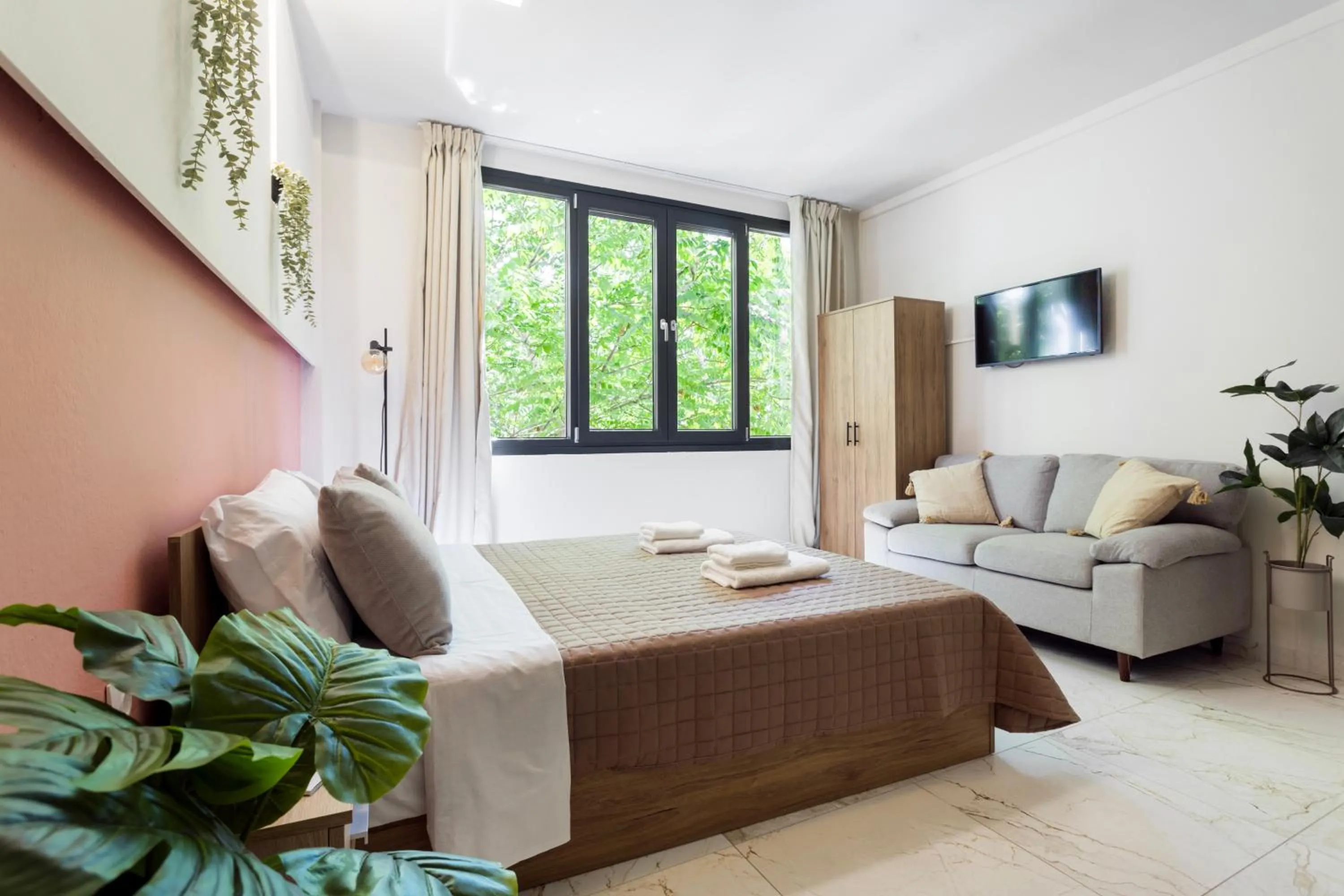 TV and multimedia in AEONS - Hotelia Hospitality Group