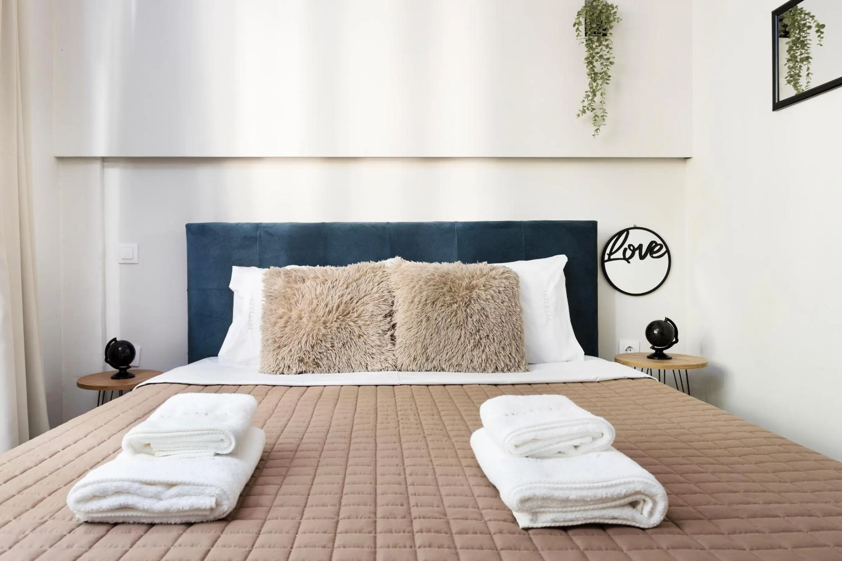 Bed in AEONS - Hotelia Hospitality Group