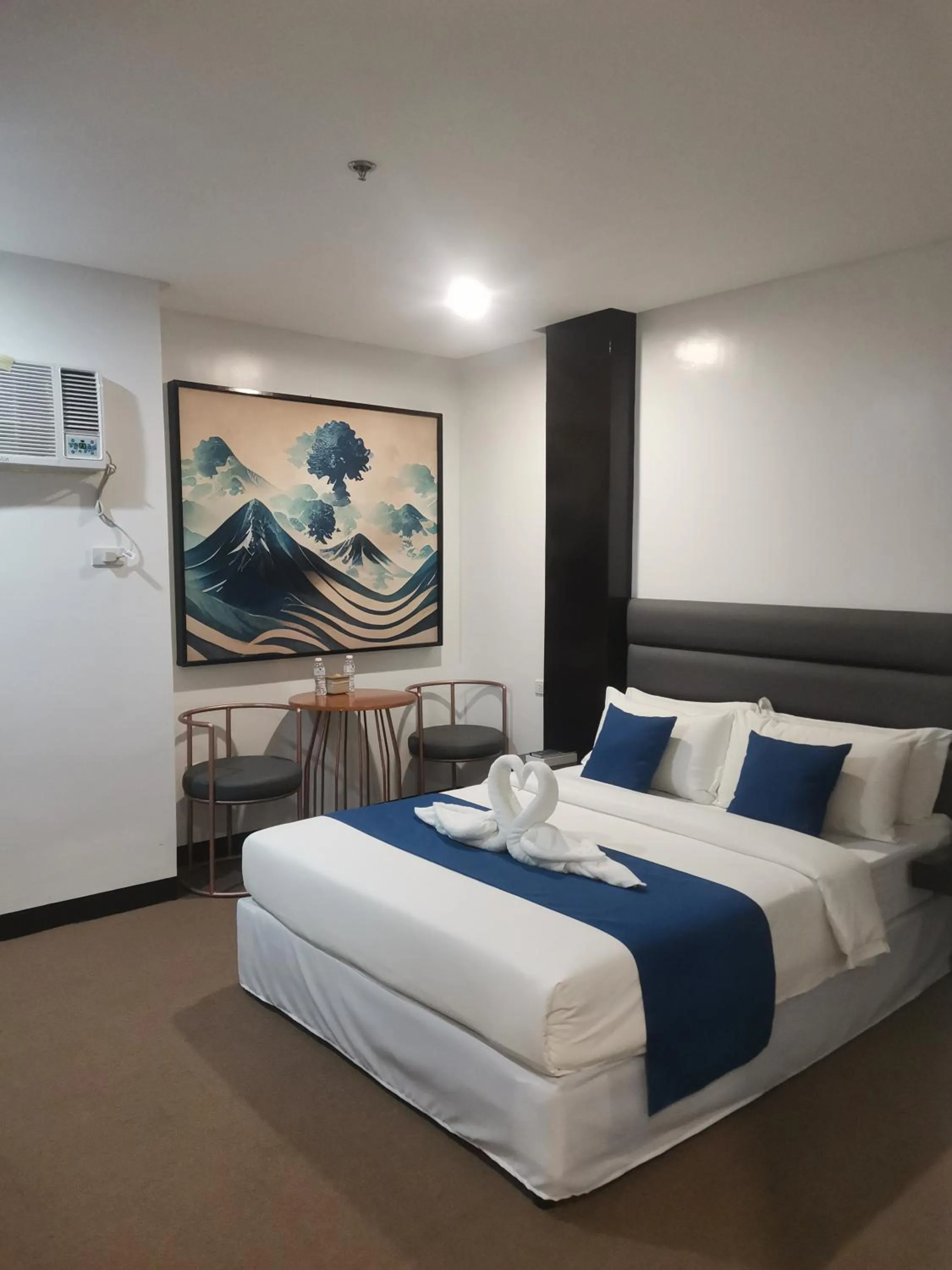 Bedroom, Bed in Palette in Angeles Pampanga near Clark International Airport Formerly Boss Hotel