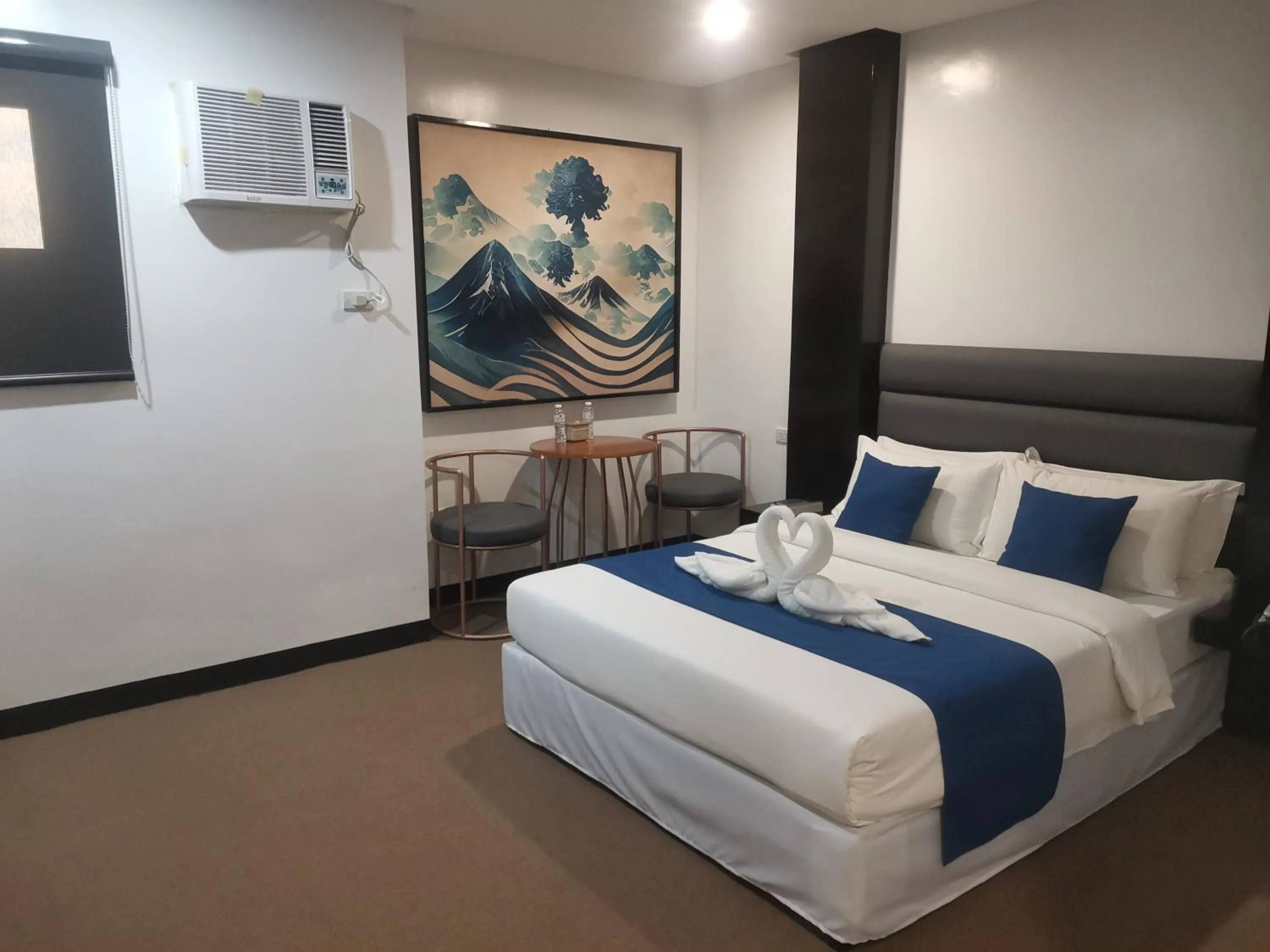 Bedroom, Bed in Palette in Angeles Pampanga near Clark International Airport Formerly Boss Hotel