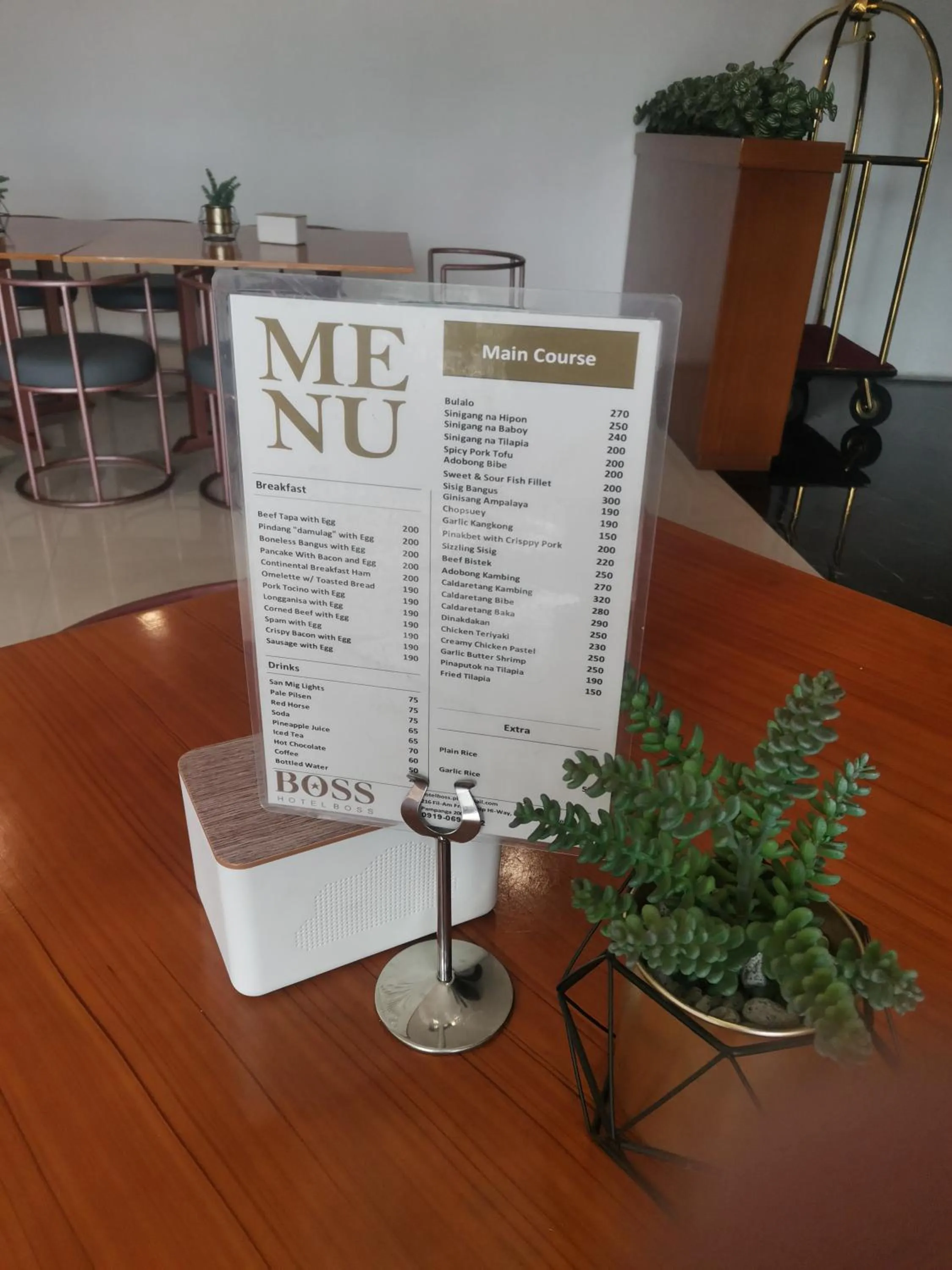 Restaurant/places to eat in Palette in Angeles Pampanga near Clark International Airport Formerly Boss Hotel