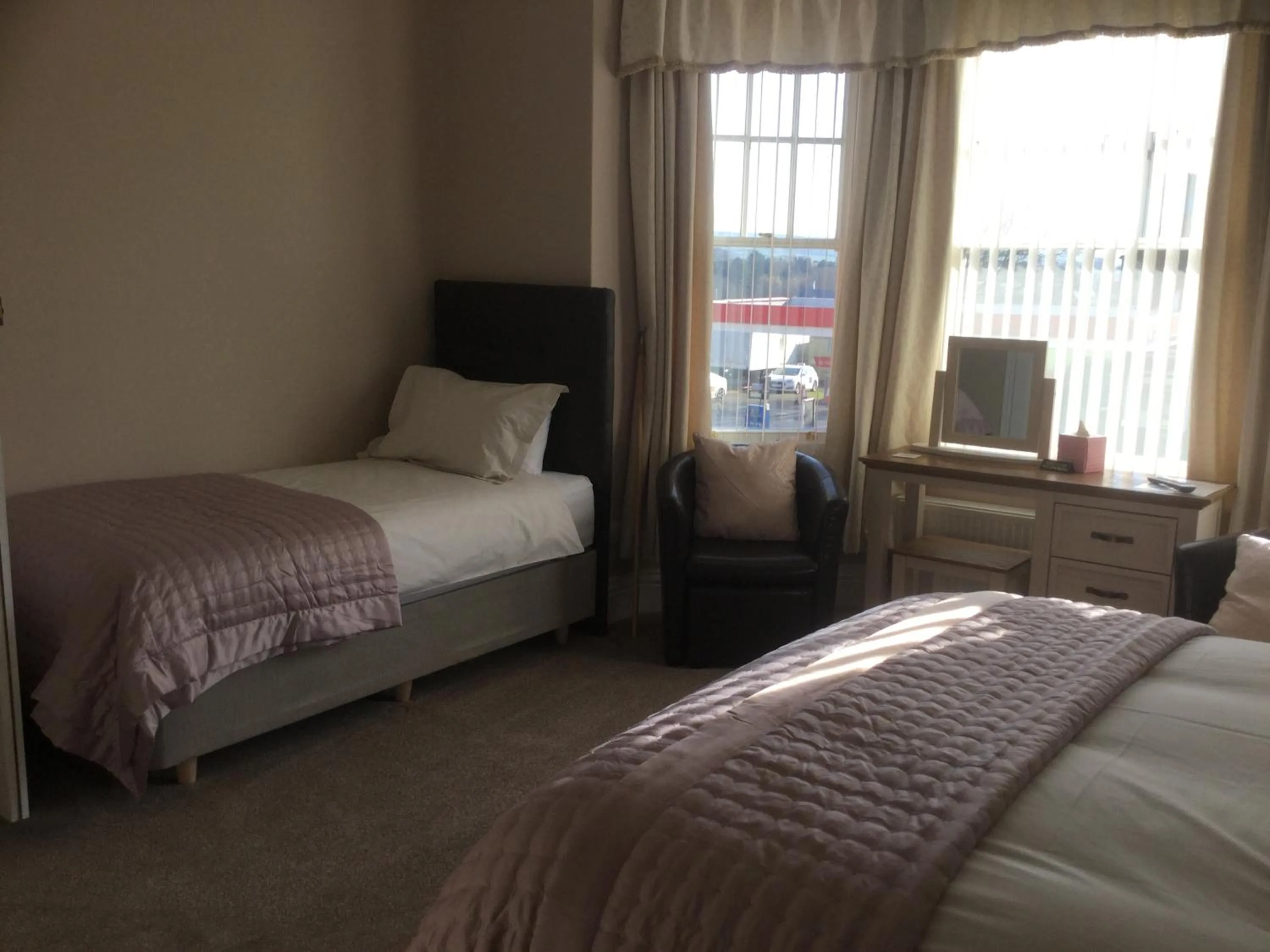 Glenora Guest House