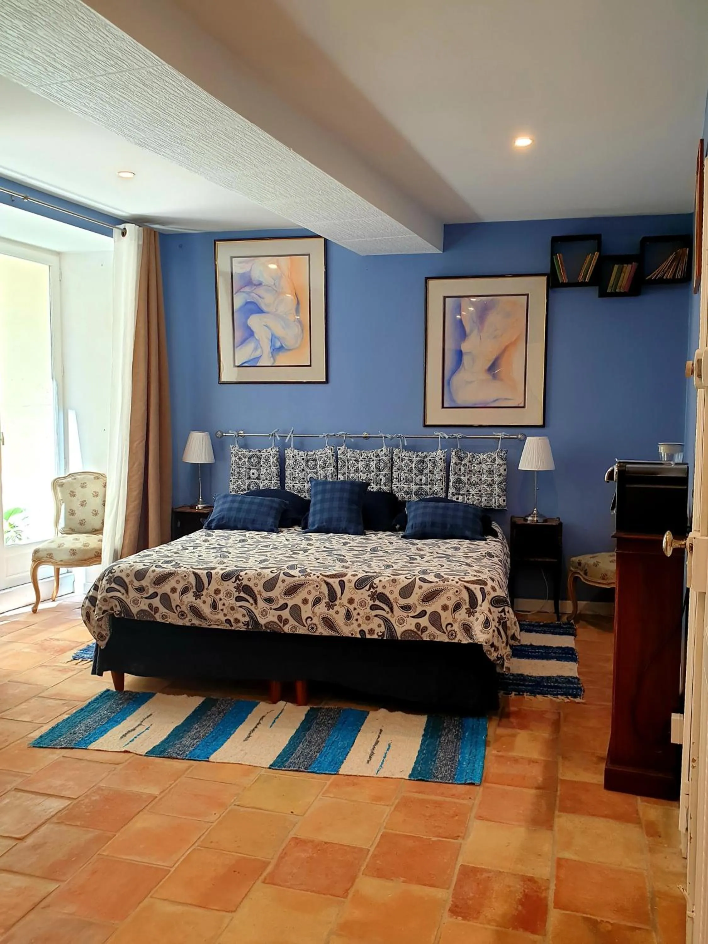 Bed in Alcôve Marine