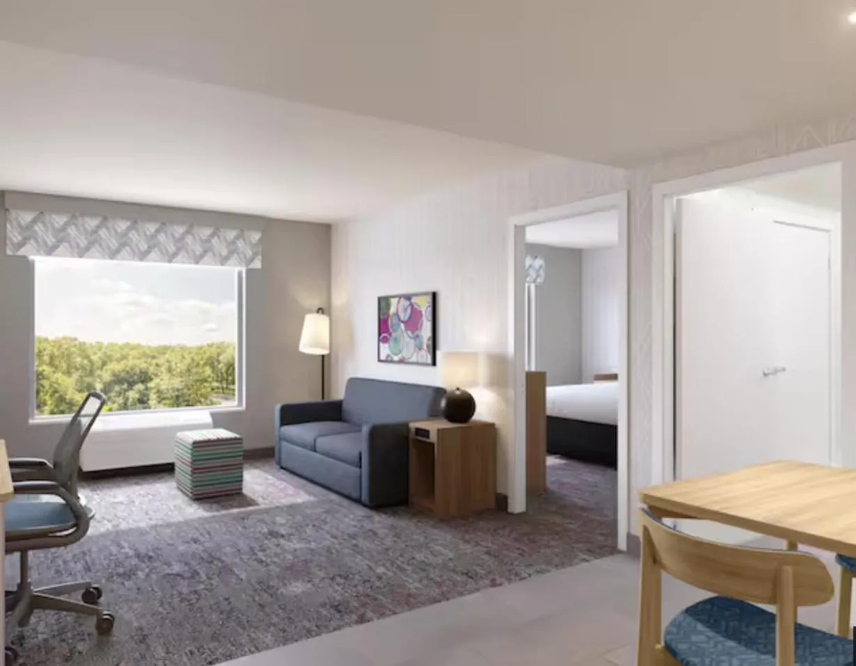 Bed in Home2 Suites By Hilton Frankenmuth