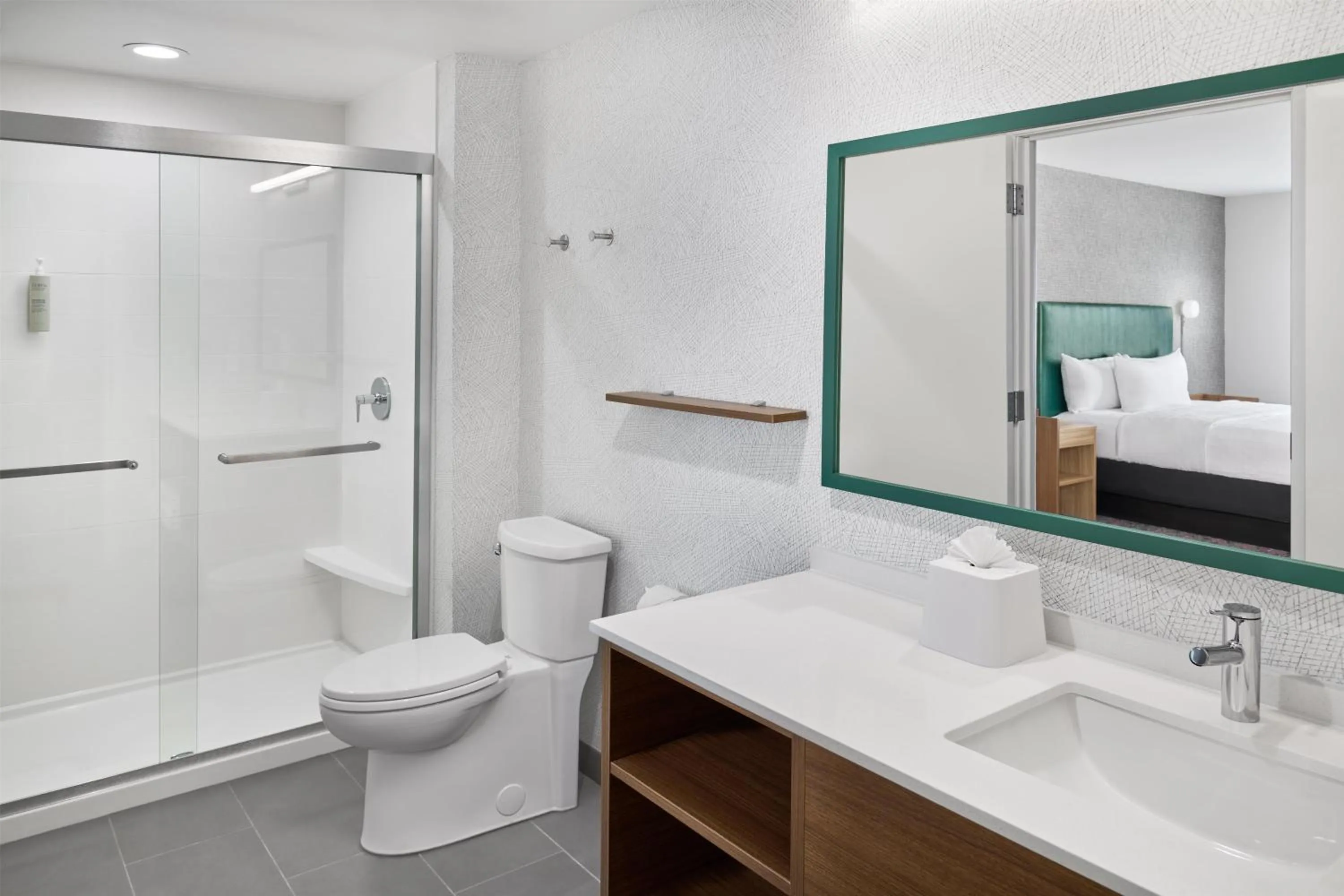 Bathroom in Home2 Suites By Hilton Frankenmuth