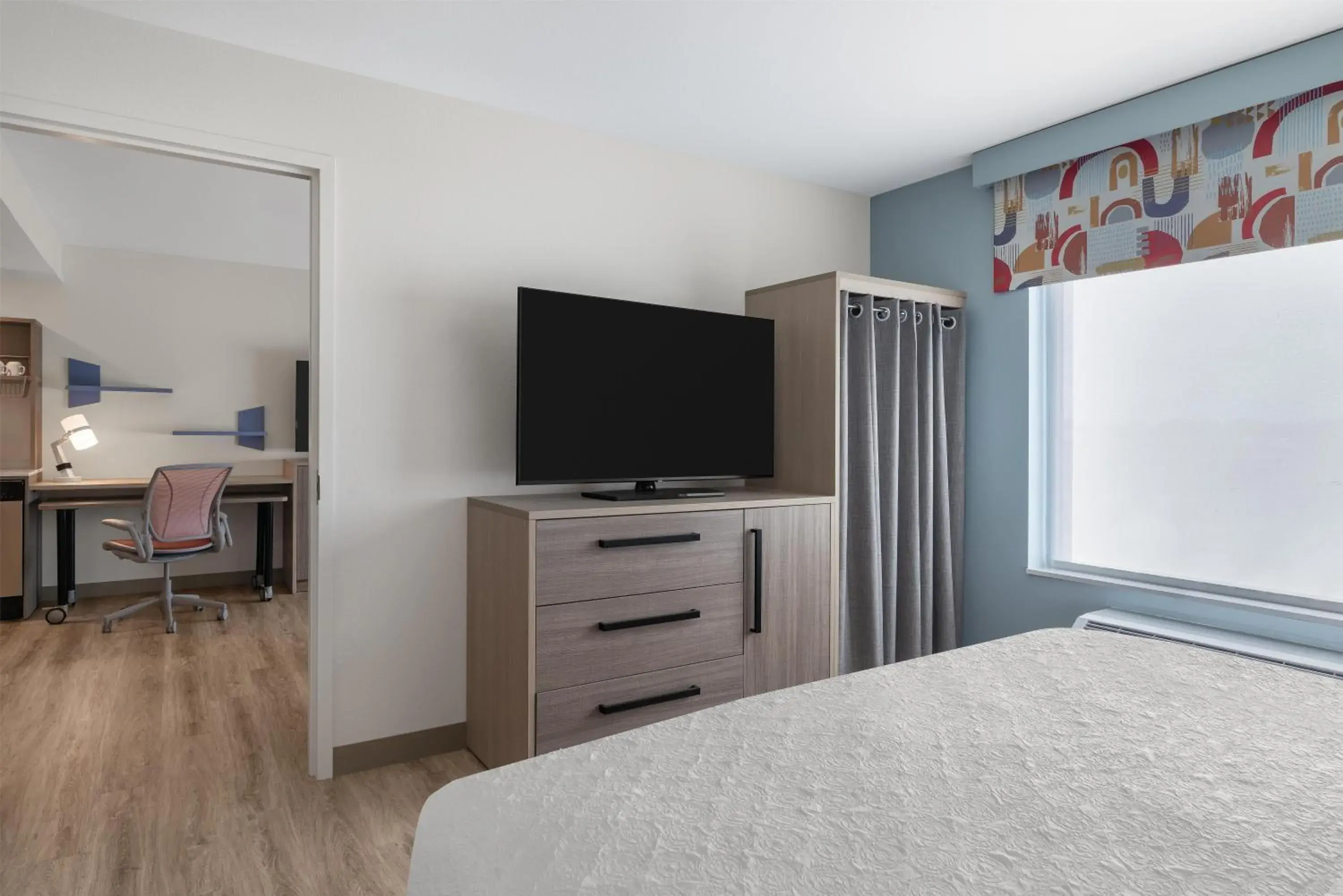 Bed in Home2 Suites By Hilton Muncie Bed in Home2 Suites By Hilton Muncie