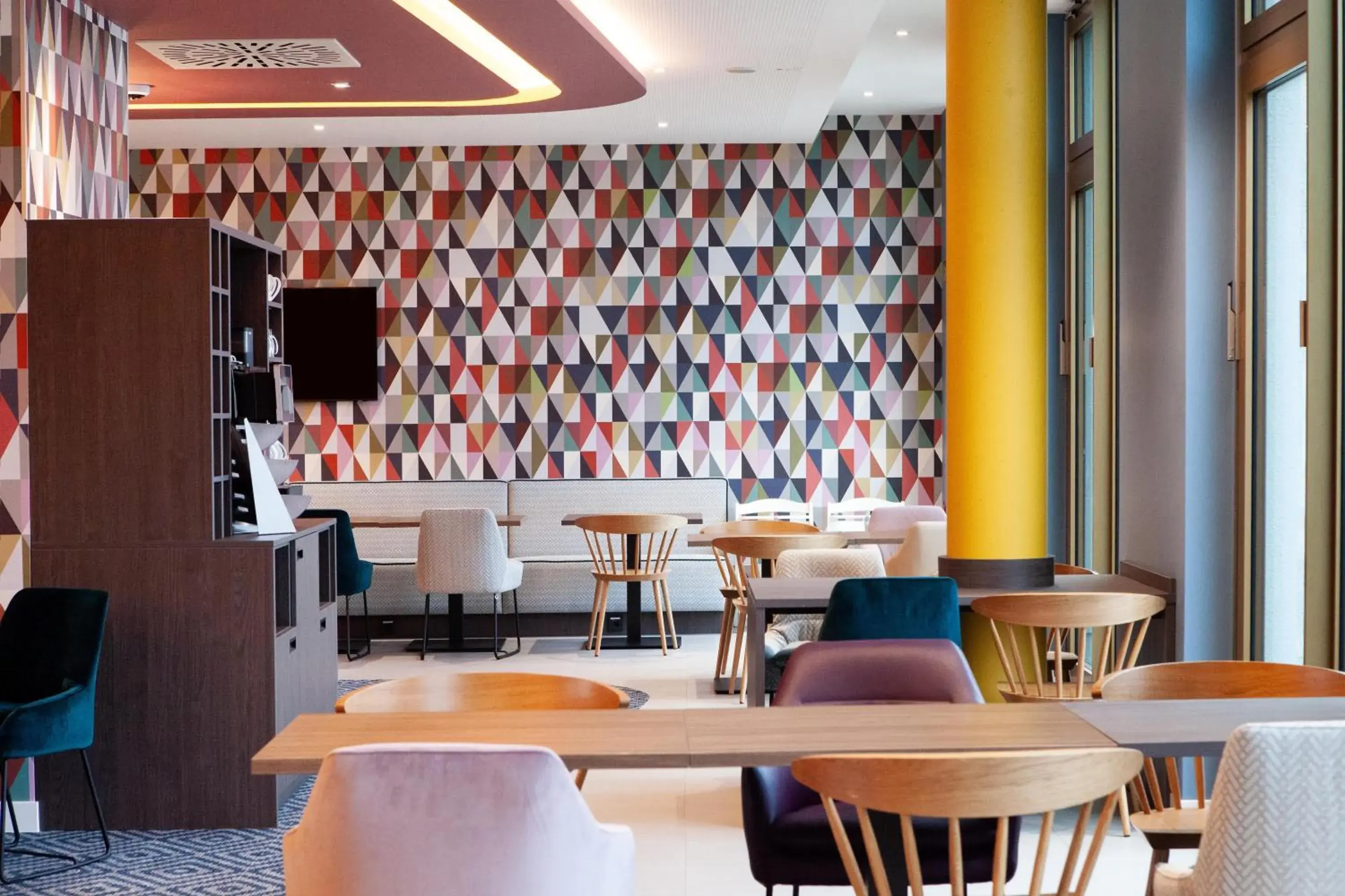 Restaurant/places to eat in Hampton By Hilton Stuttgart Airport Restaurant/places to eat in Hampton By Hilton Stuttgart Airport