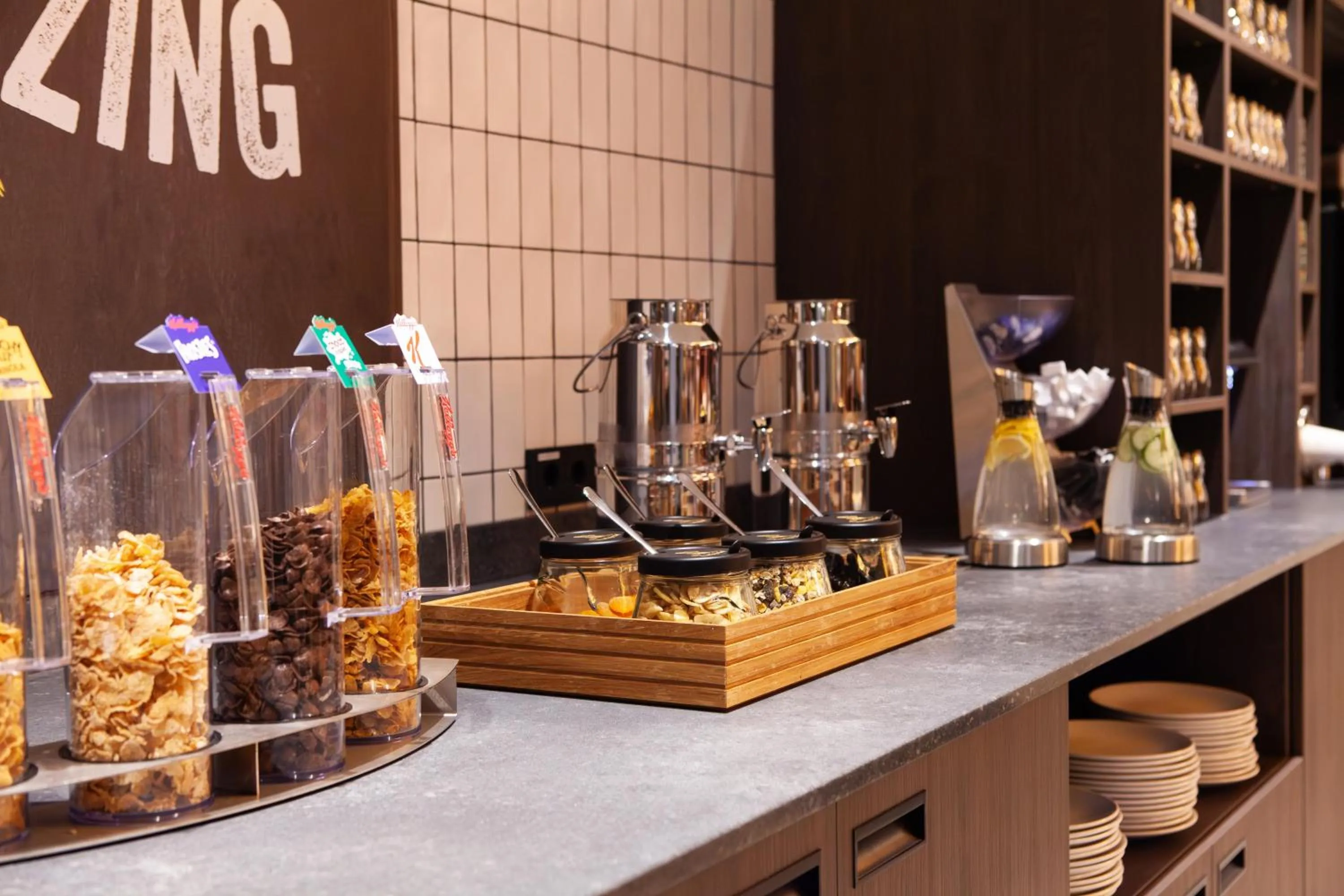 Breakfast in Hampton By Hilton Stuttgart Airport