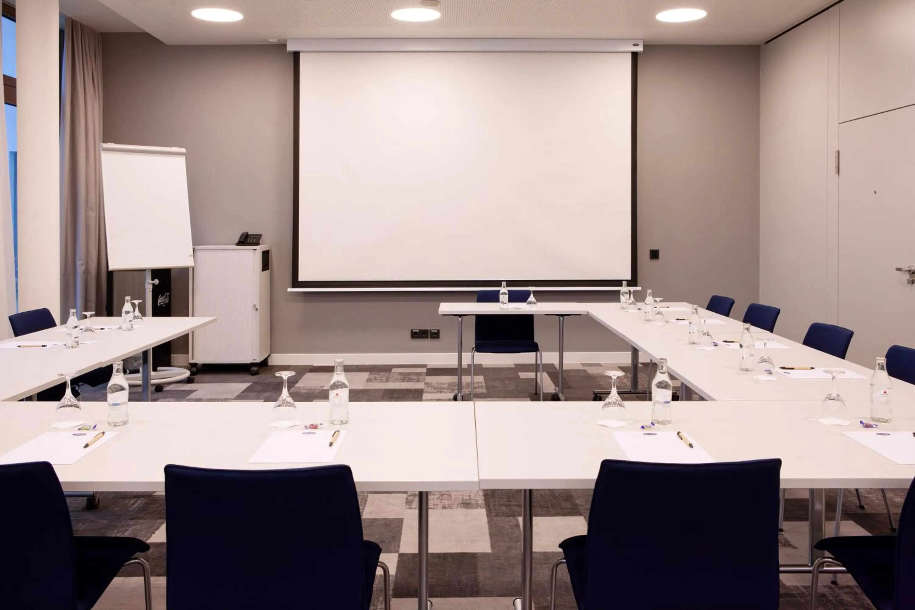 Meeting/conference room in Hampton By Hilton Stuttgart Airport