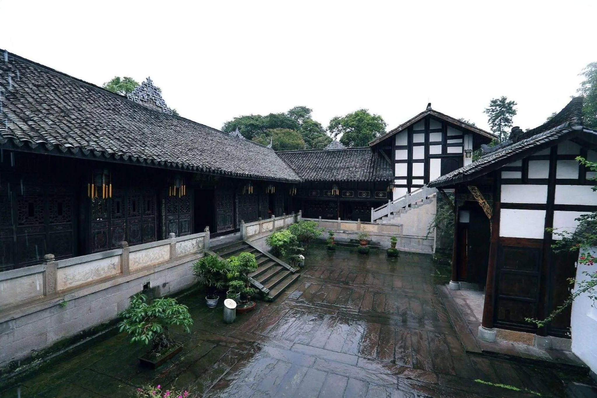 Area and facilities in Crowne Plaza Yibin by IHG