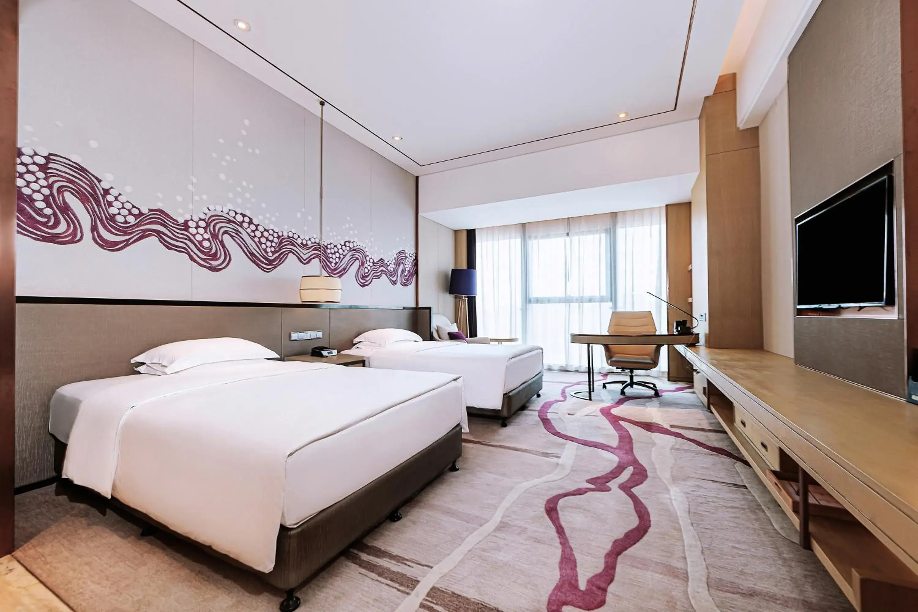 Bed in Crowne Plaza Yibin by IHG Bed in Crowne Plaza Yibin by IHG