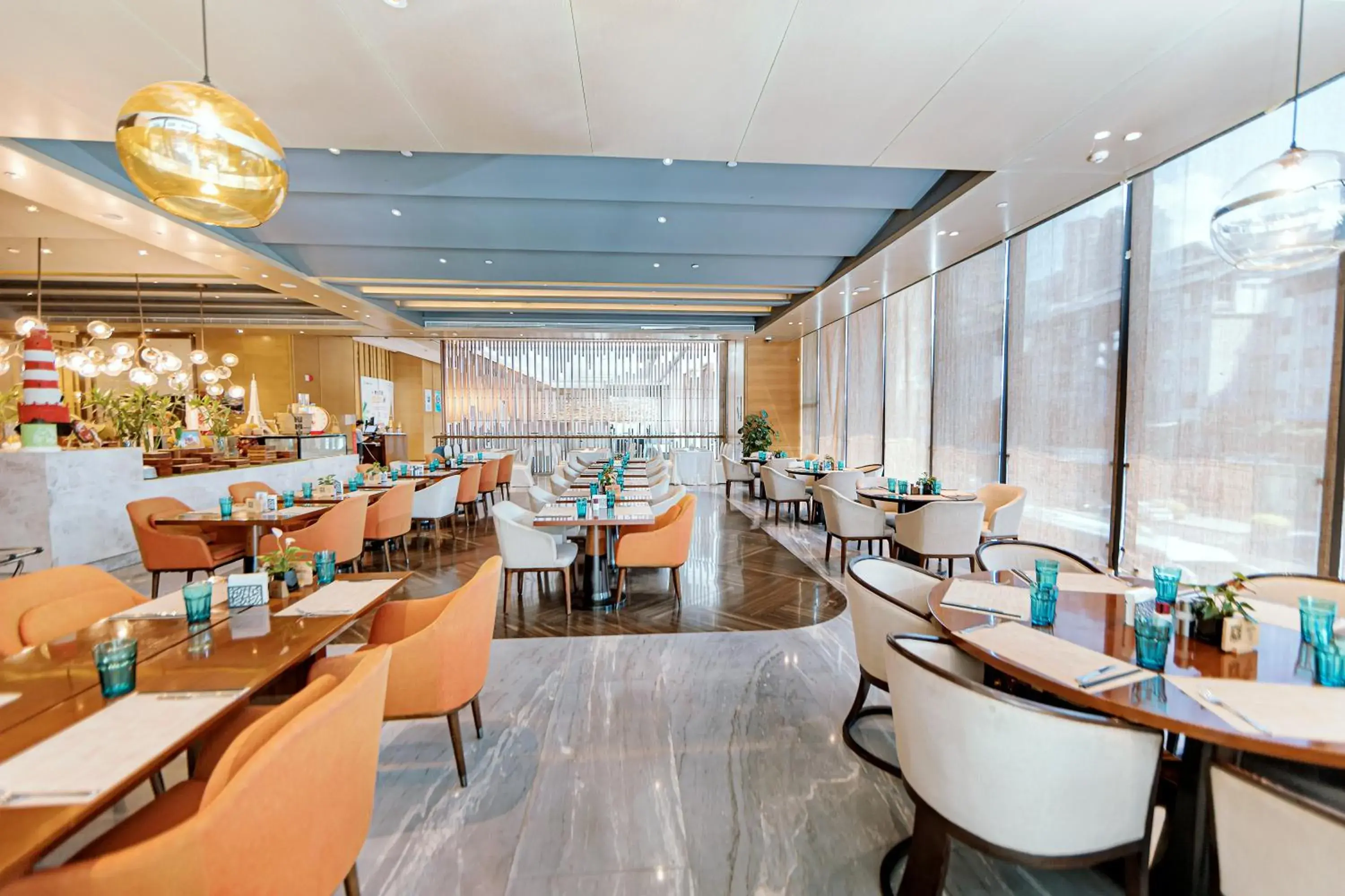 Restaurant/places to eat in Crowne Plaza Yibin by IHG Restaurant/places to eat in Crowne Plaza Yibin by IHG