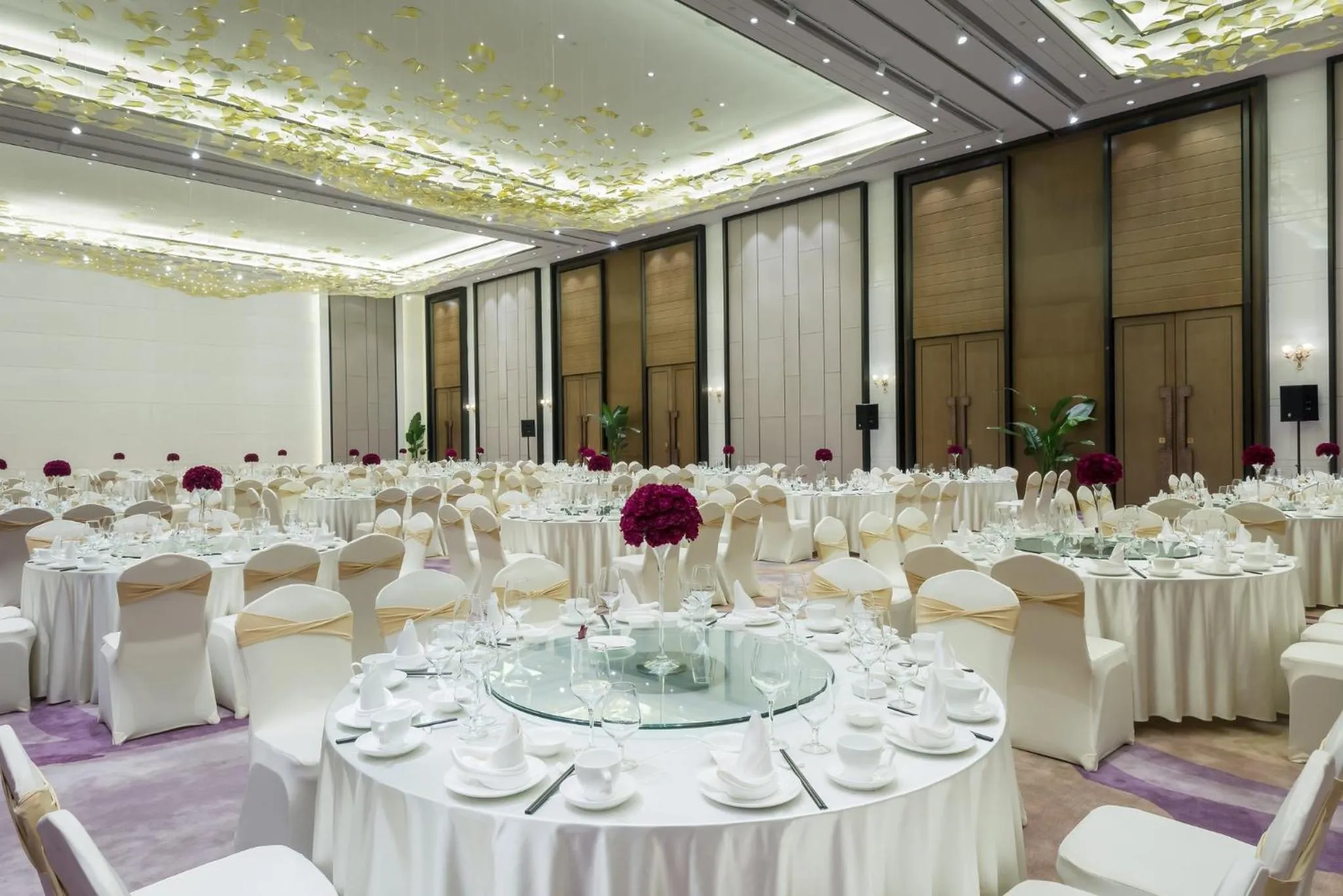 Banquet/Function facilities in Crowne Plaza Yibin by IHG