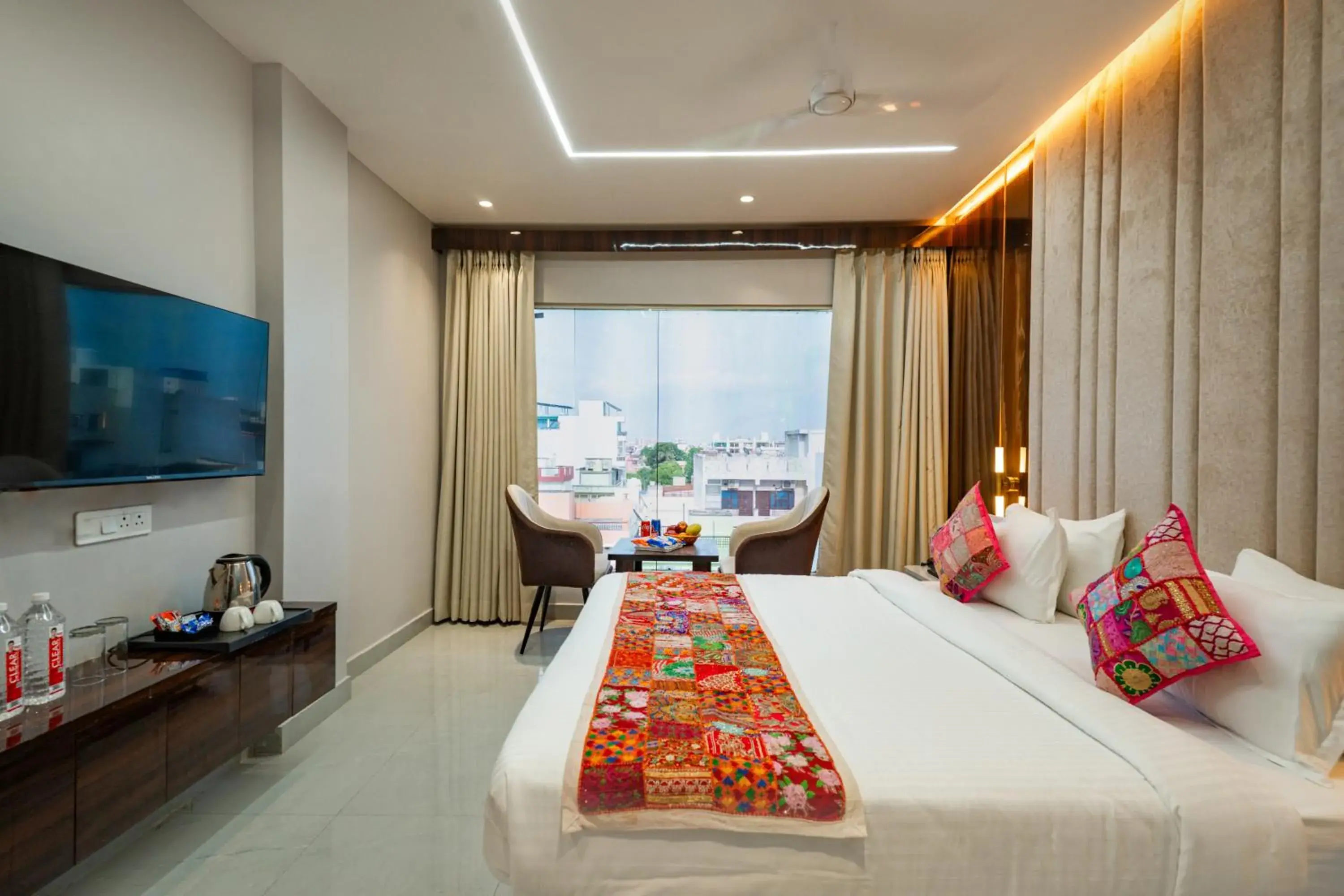 Bed in Tripli Hotels Evara Inn Bed in Tripli Hotels Evara Inn