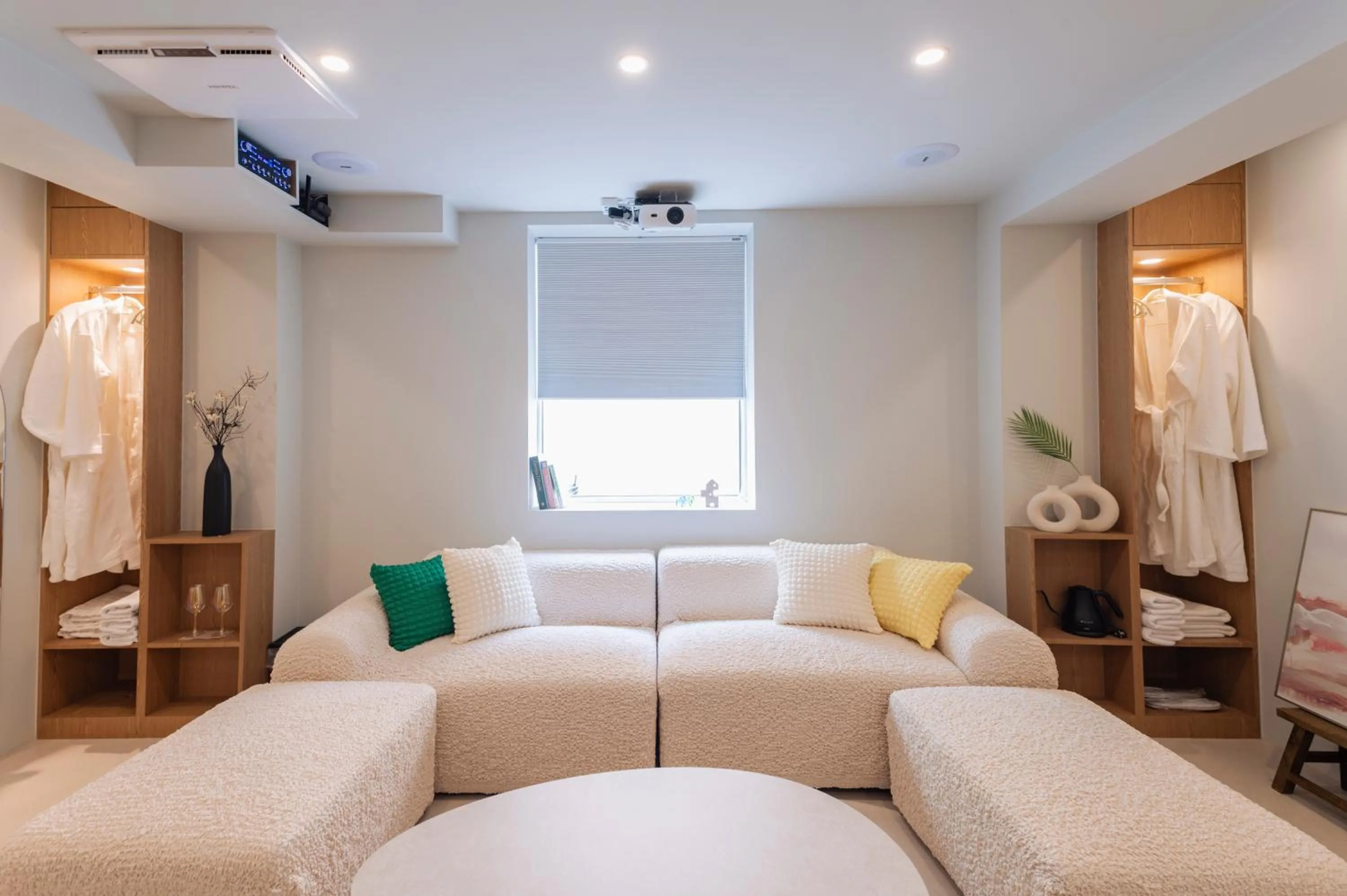 Living room in Yeobaek Hotel