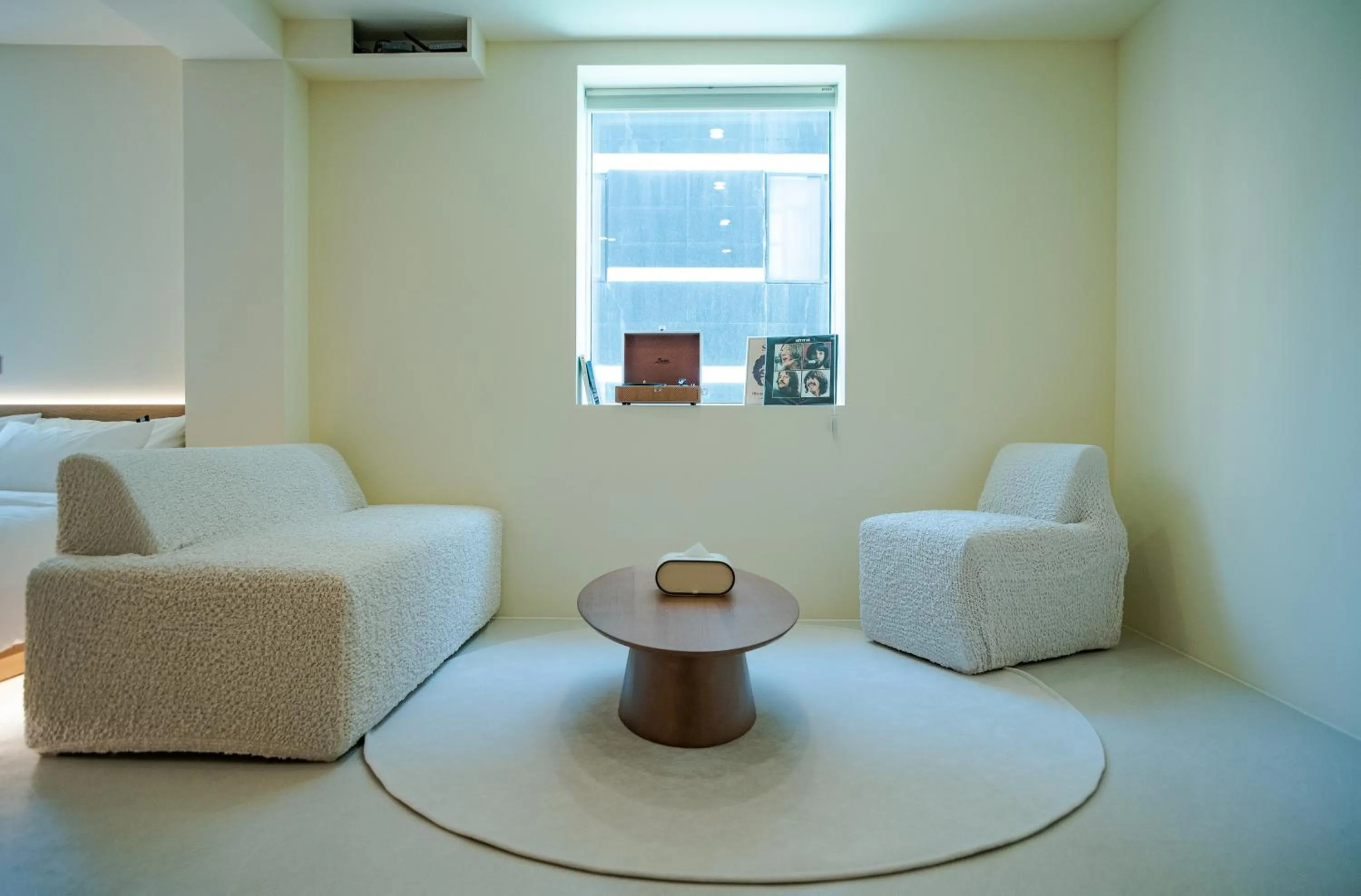 Living room in Yeobaek Hotel