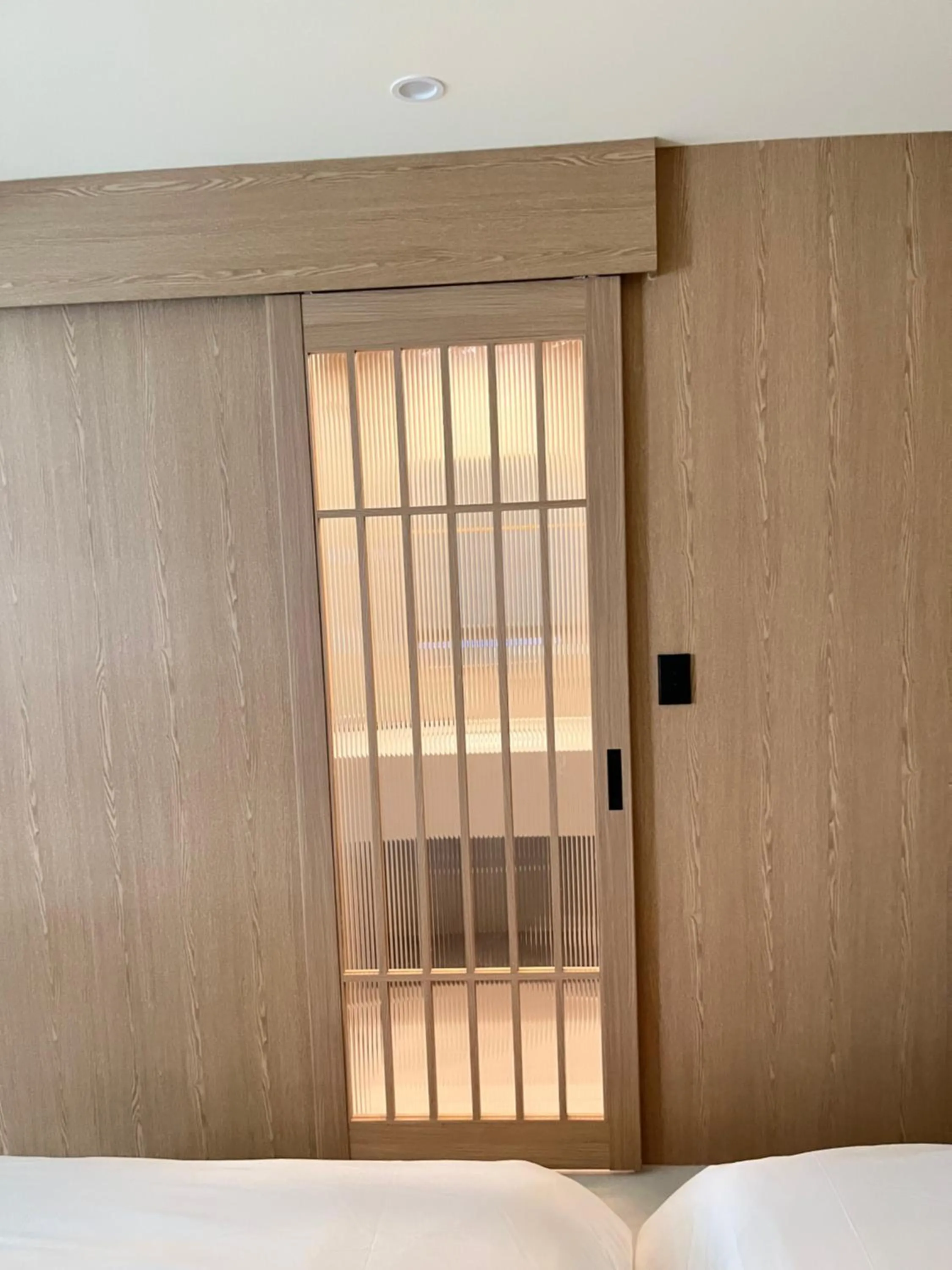 Bathroom, Bed in Yeobaek Hotel