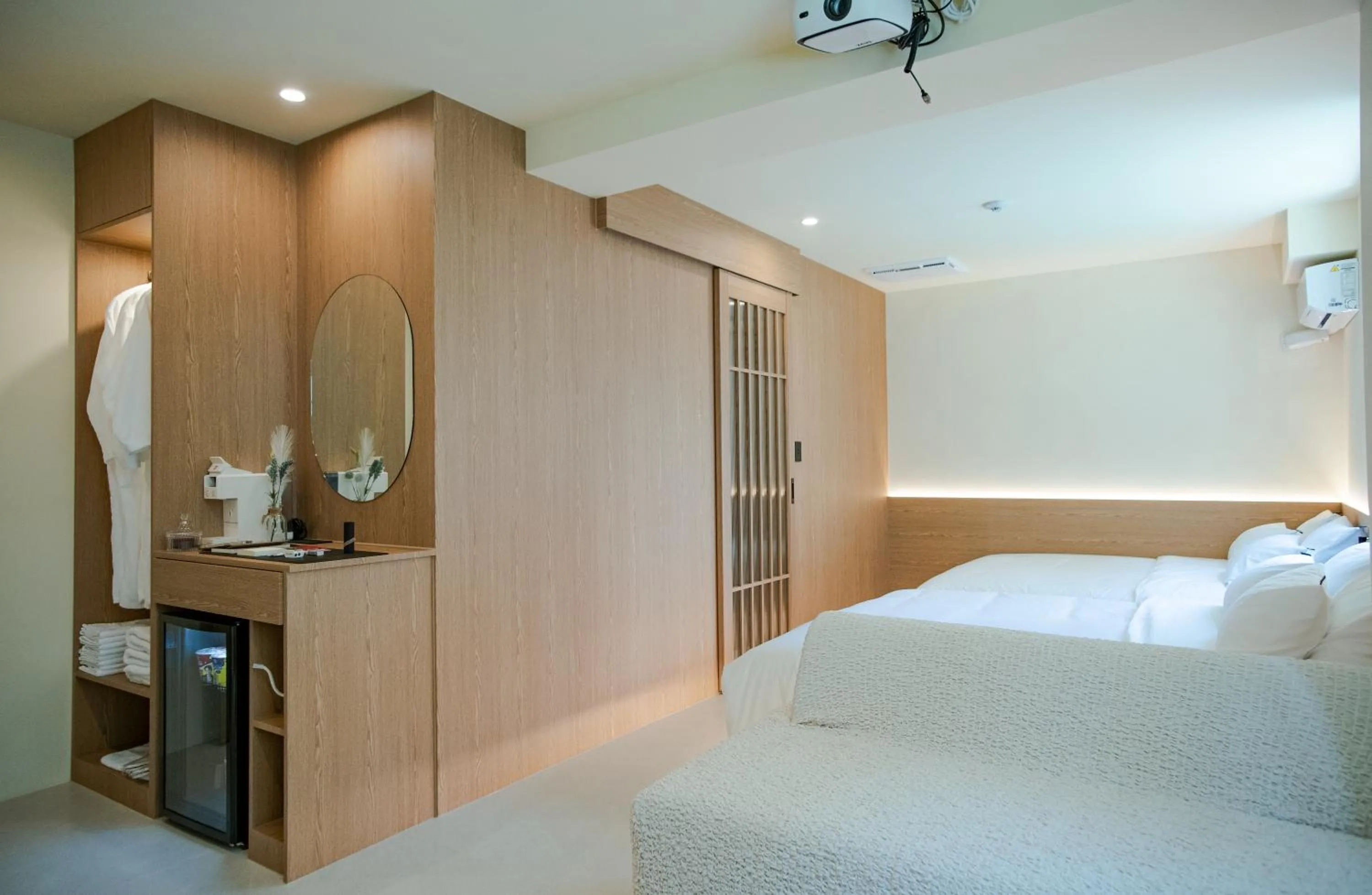 Bed in Yeobaek Hotel