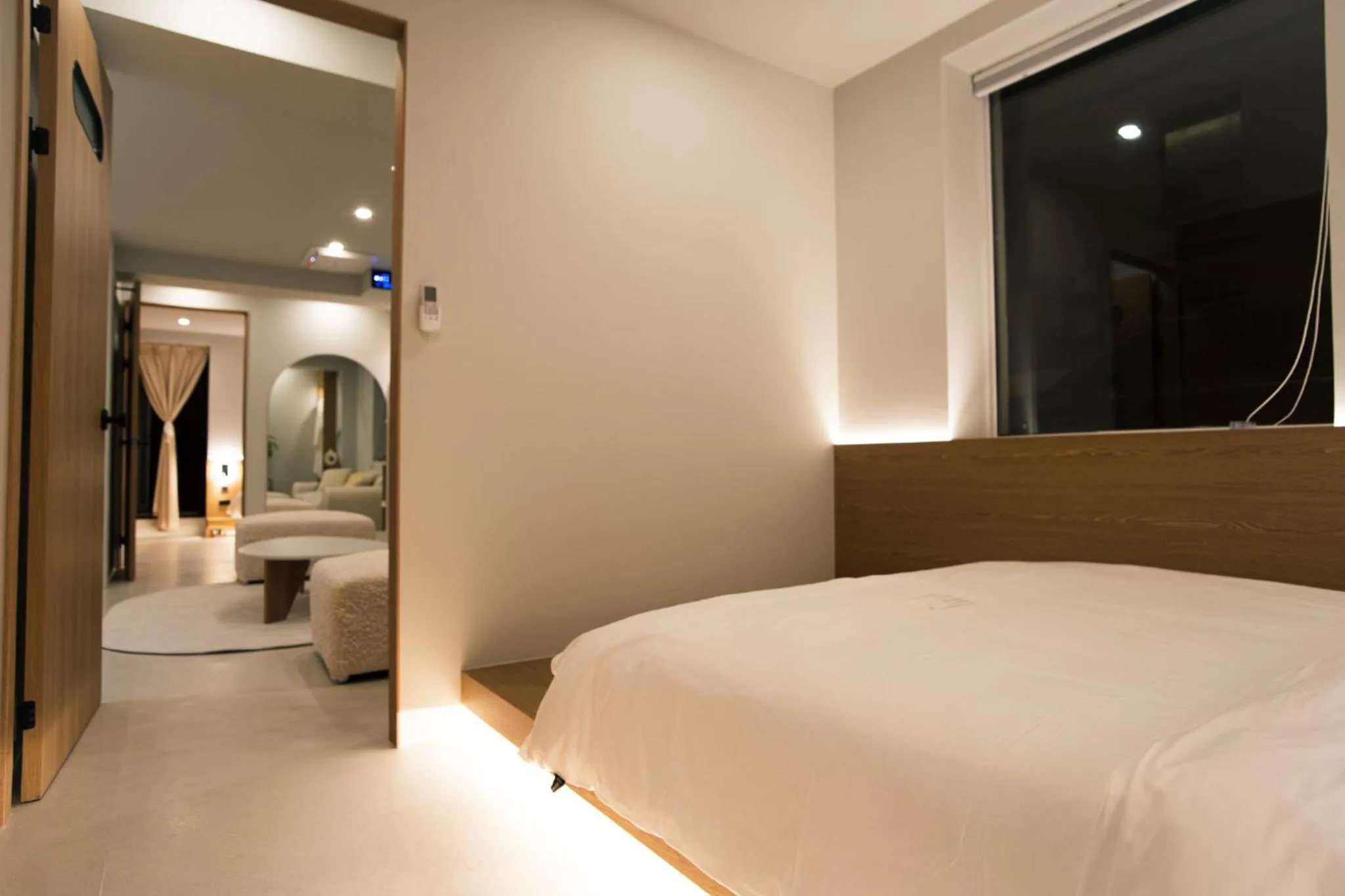 Bedroom, Bed in Yeobaek Hotel