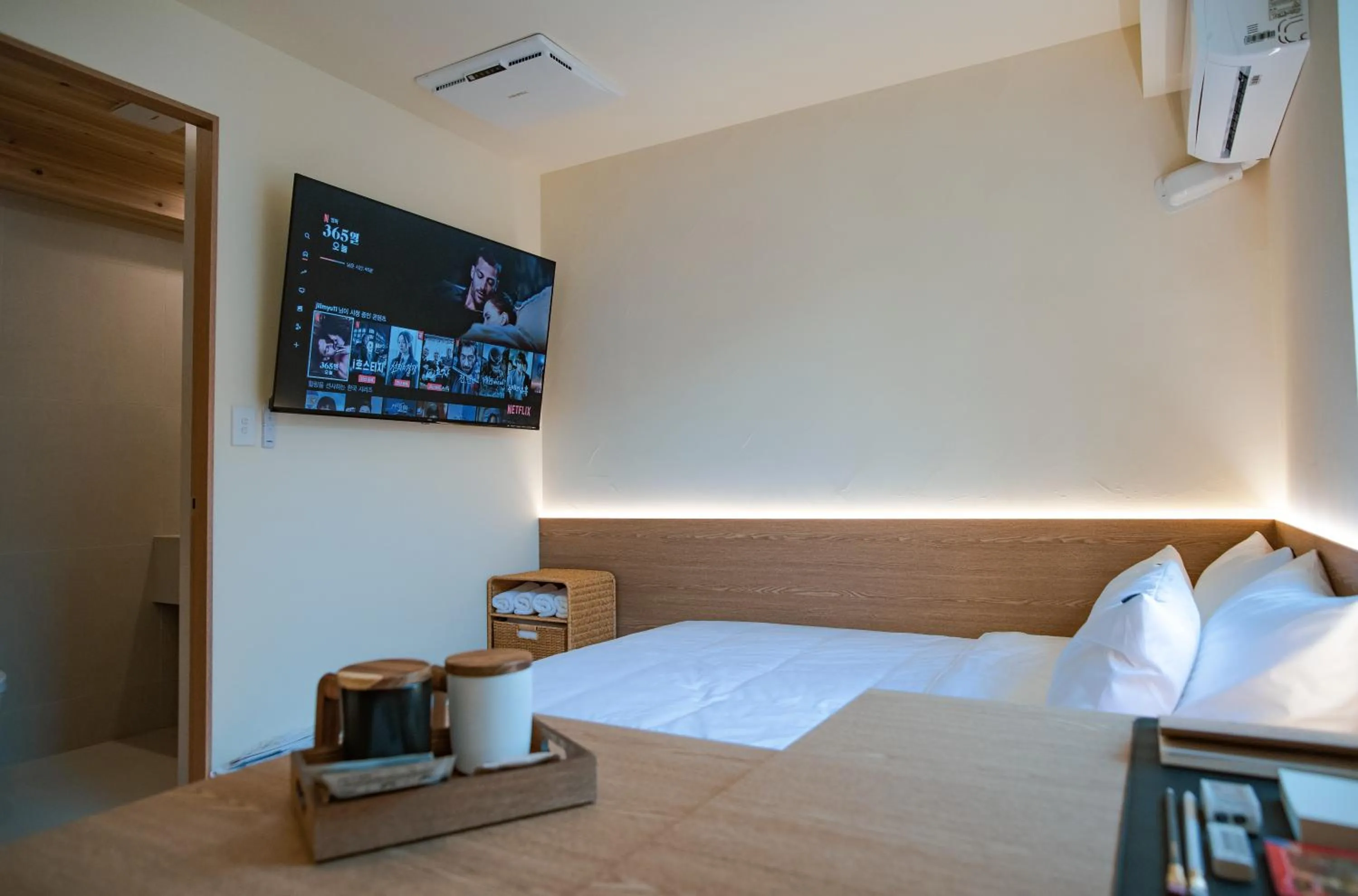 Bed in Yeobaek Hotel
