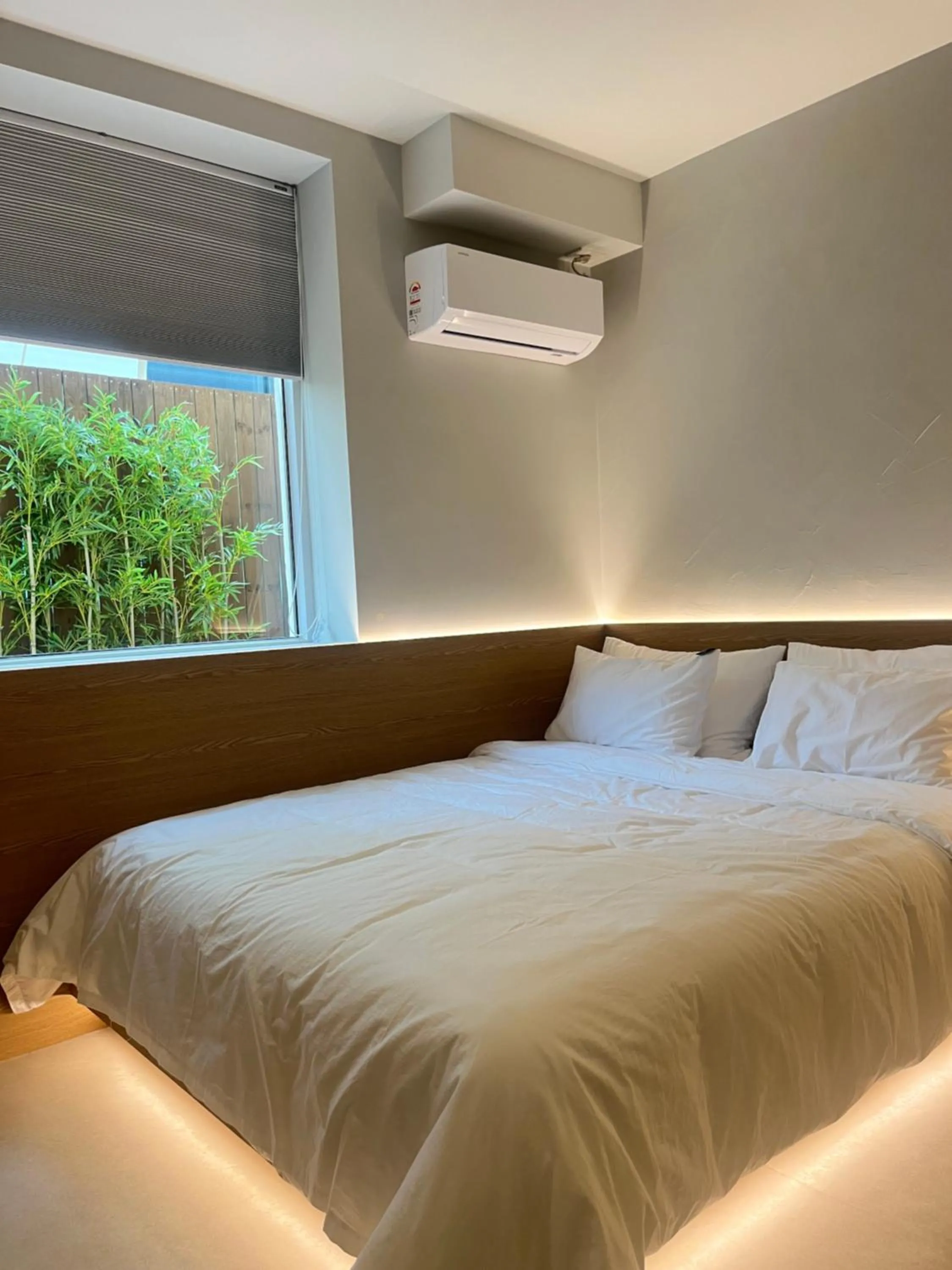 Bed in Yeobaek Hotel