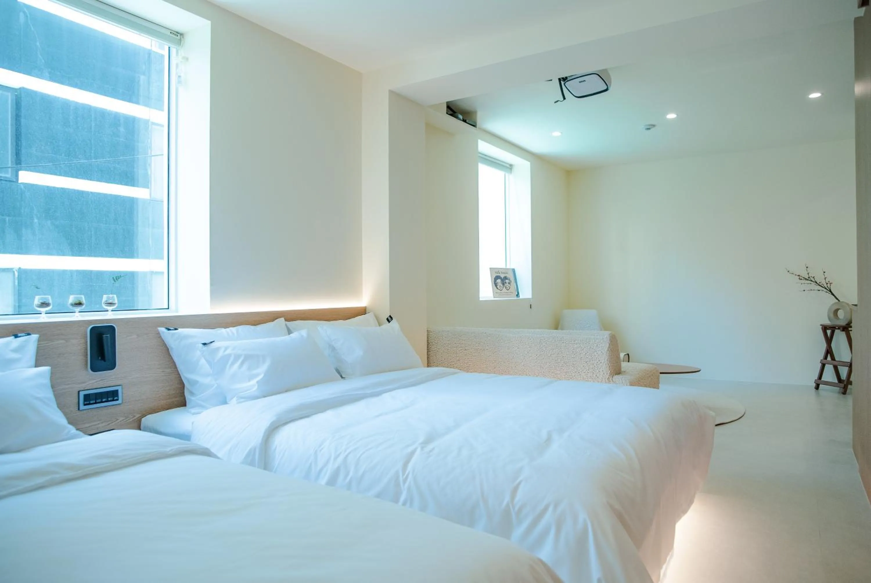 Bed in Yeobaek Hotel