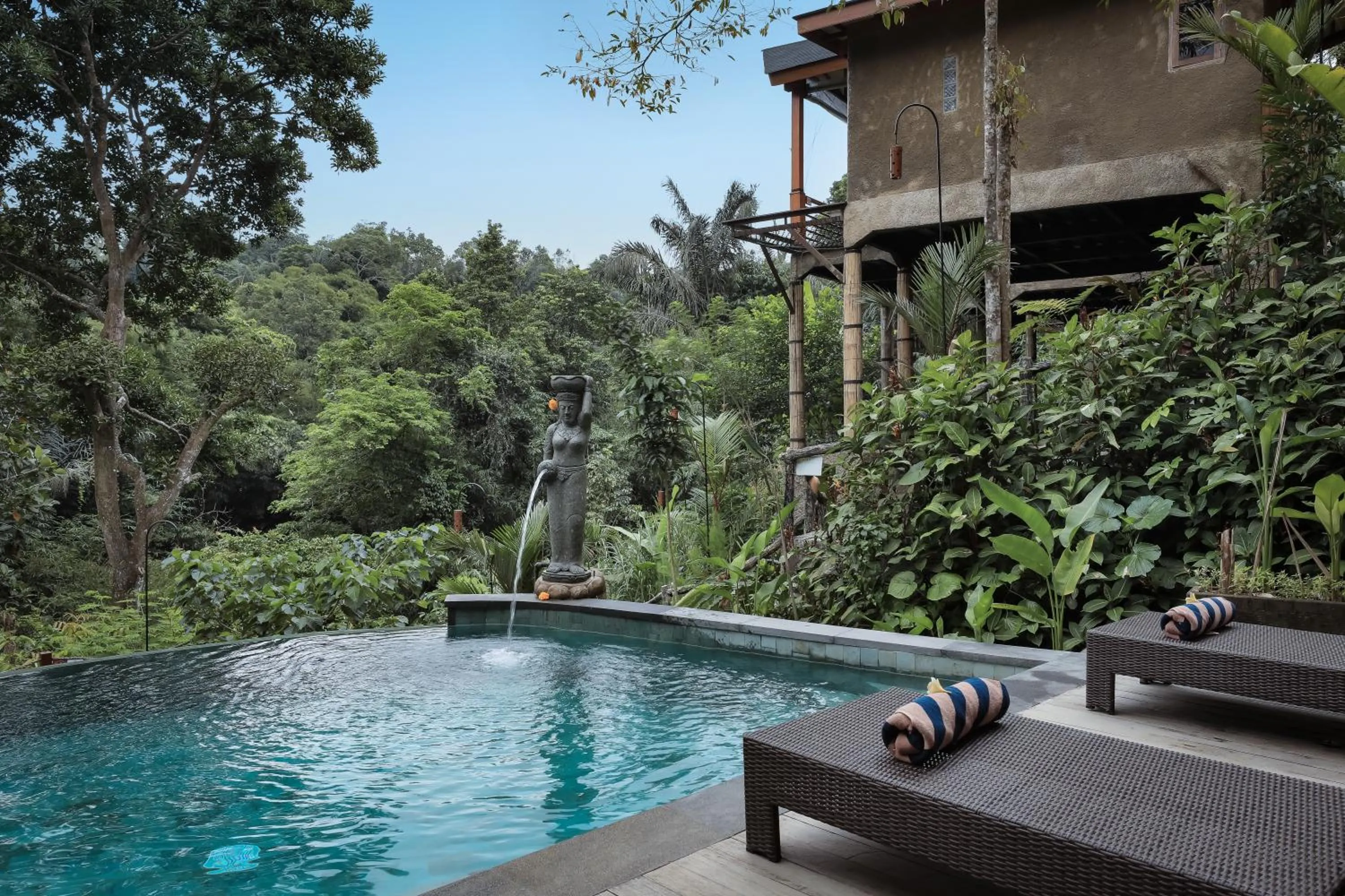 Pool view in Alamora Healing Escape