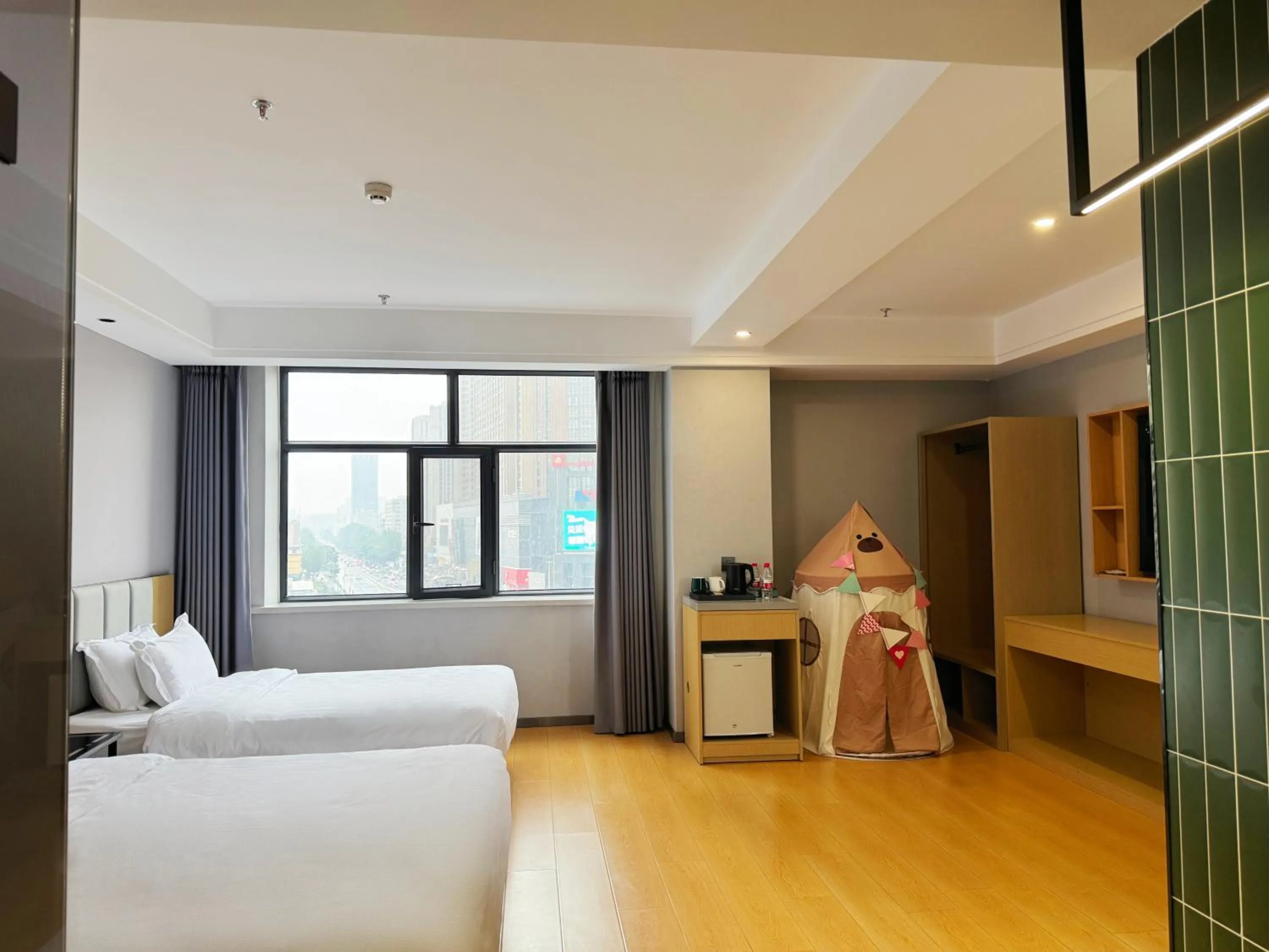 Wellay Hotel Hohhot Xinhua Plaza