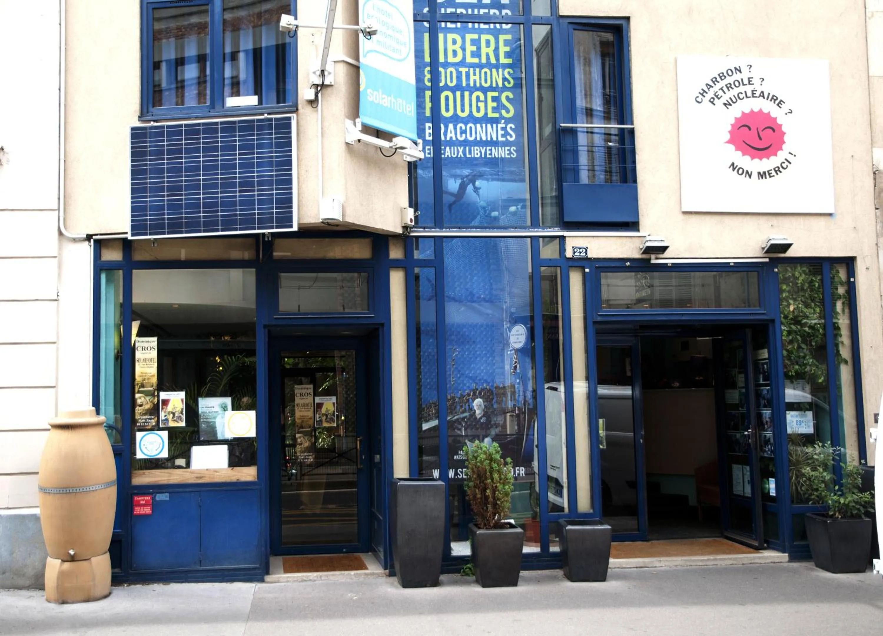 Facade/entrance in Solar Hotel