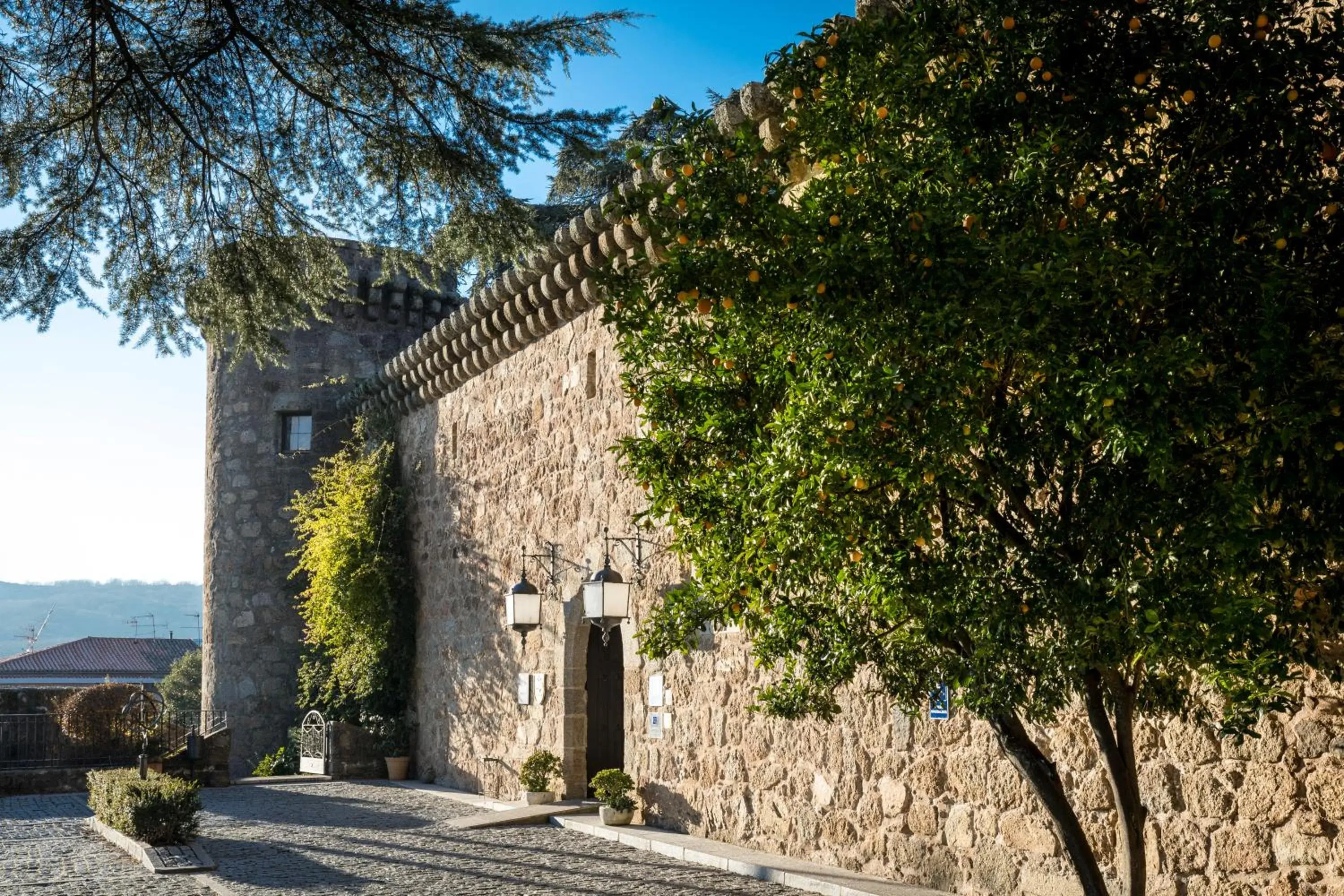 Facade/entrance in Parador de Jarandilla de la Vera Facade/entrance in Parador de Jarandilla de la Vera