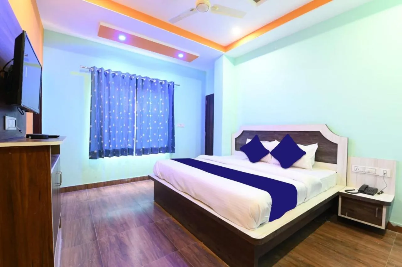Bed in Hotel Lakhdatar Palace