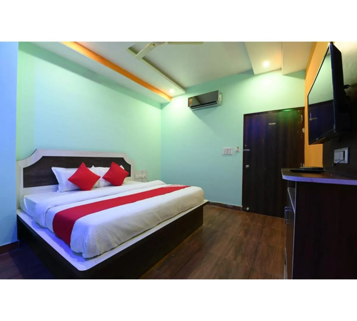 Bed in Hotel Lakhdatar Palace
