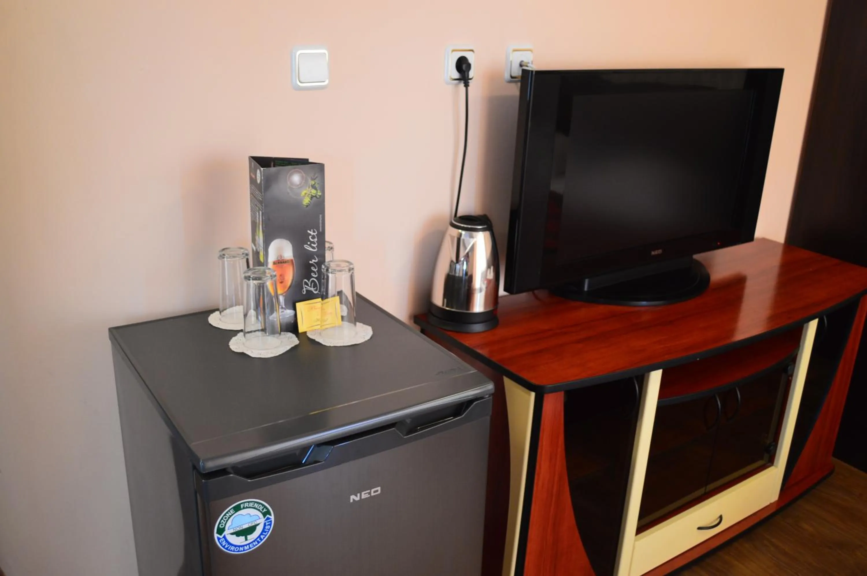 TV and multimedia in Bon Bon Hotel