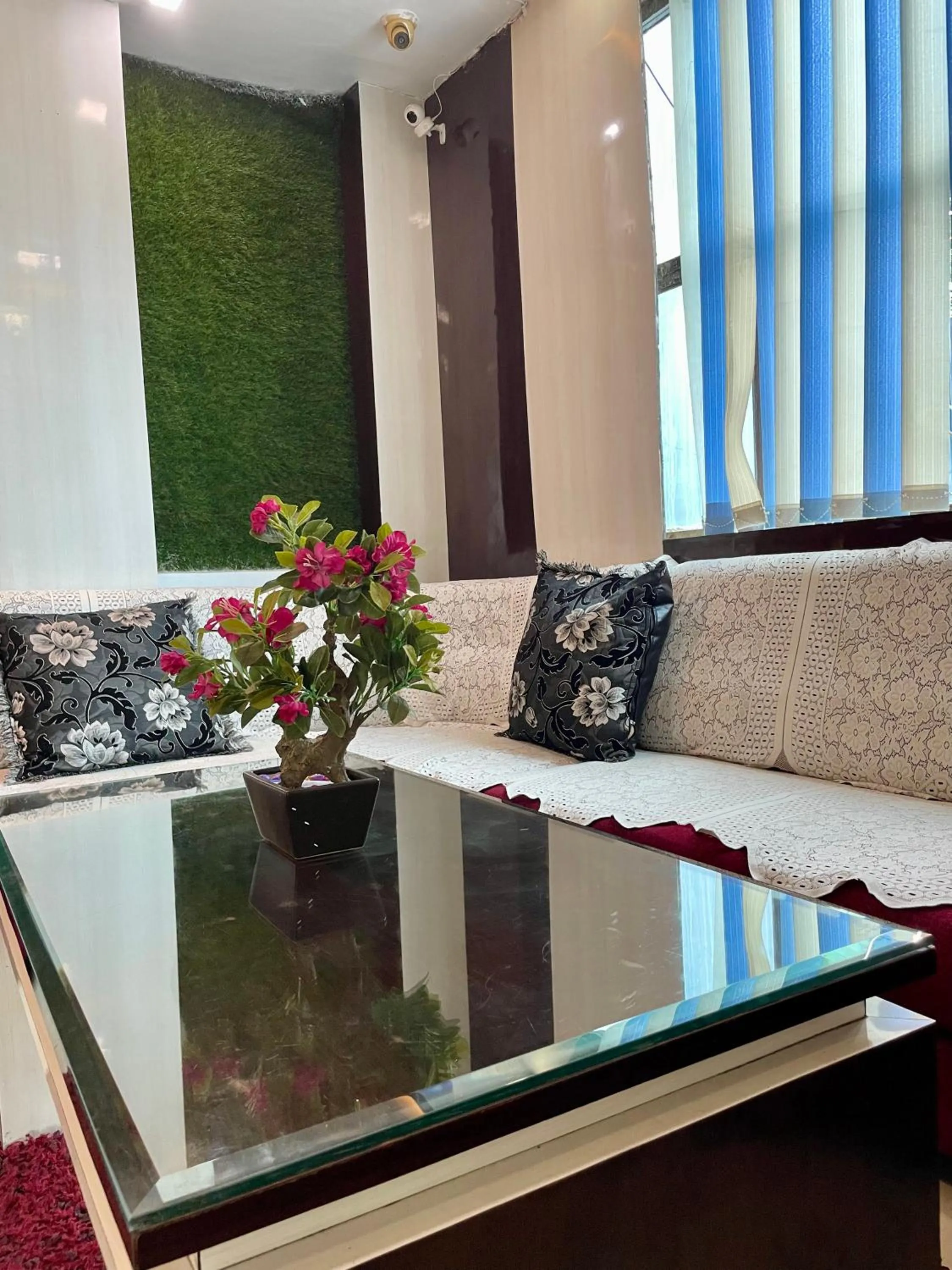 Seating area in Hotel Komal Palace Anand Nagar