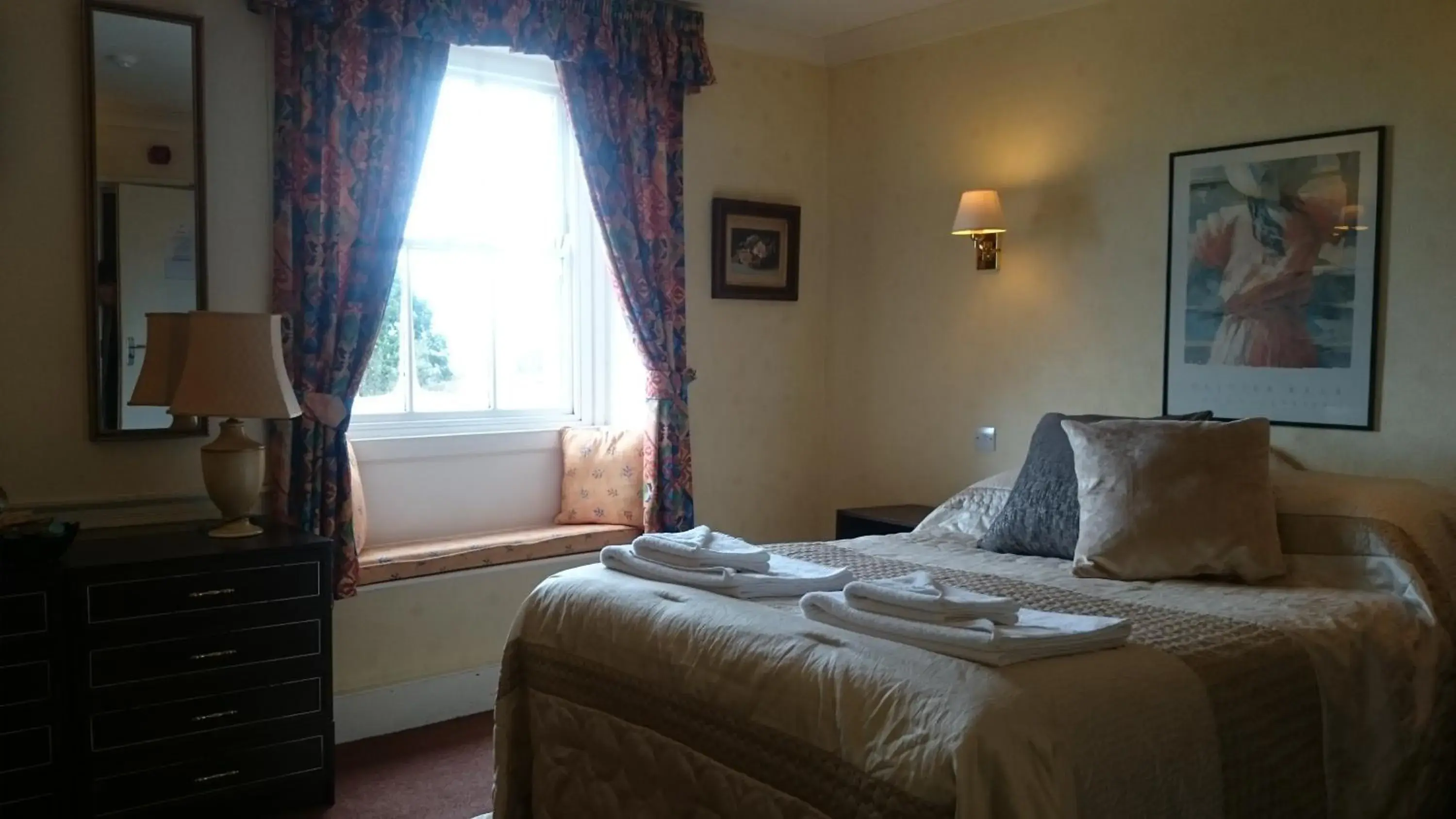 Bed in The Silverdale Hotel Bed in The Silverdale Hotel