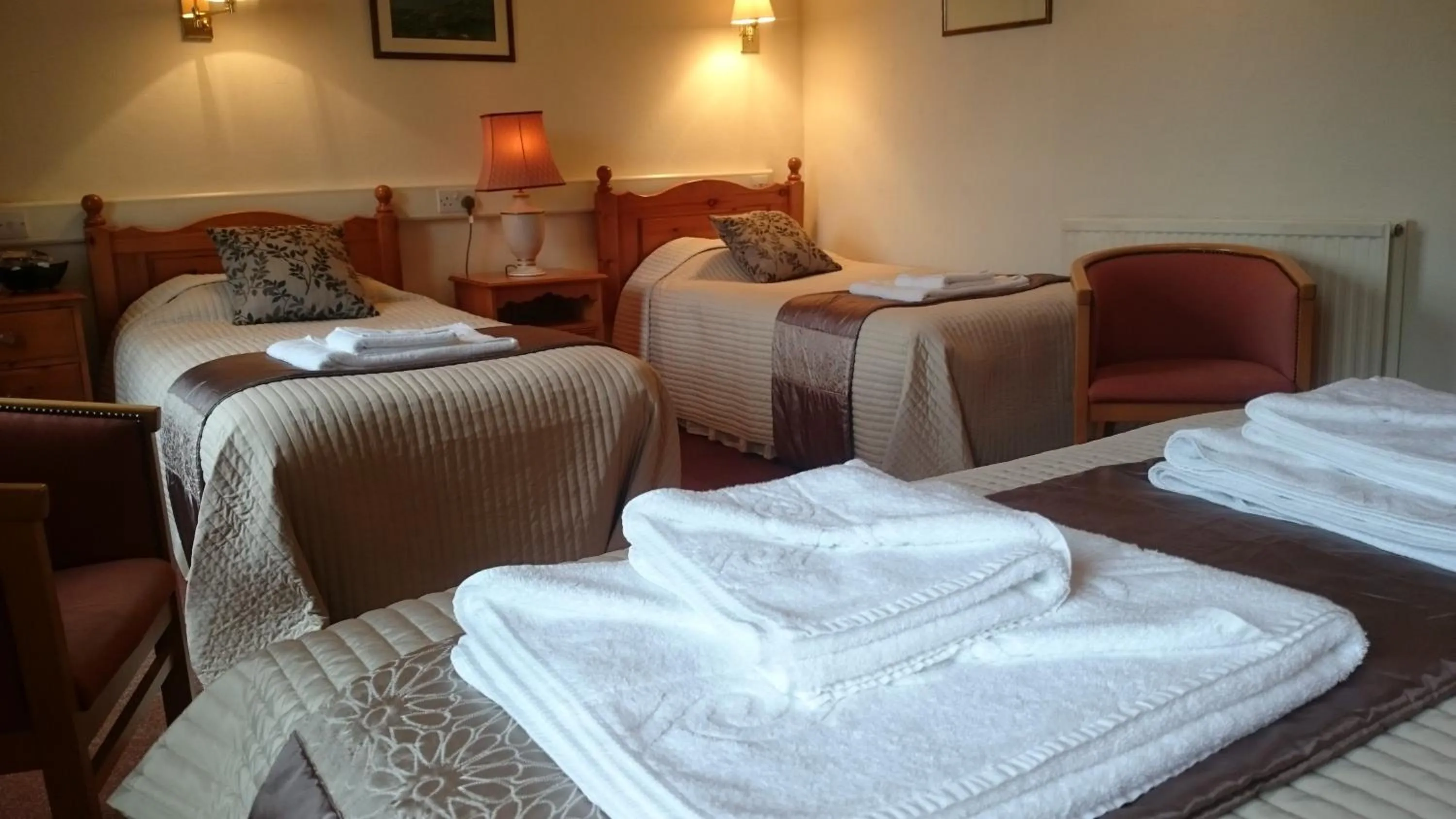 Bedroom, Bed in The Silverdale Hotel